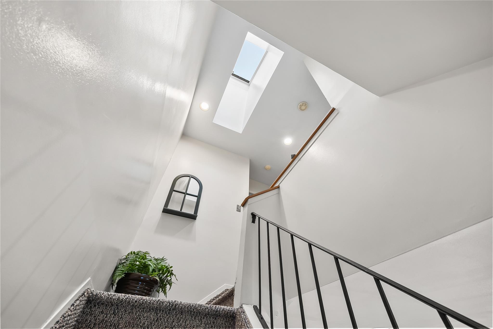 #14 photo, 41 W Pond Court, サフォーク郡 Smithtown , NY 11787