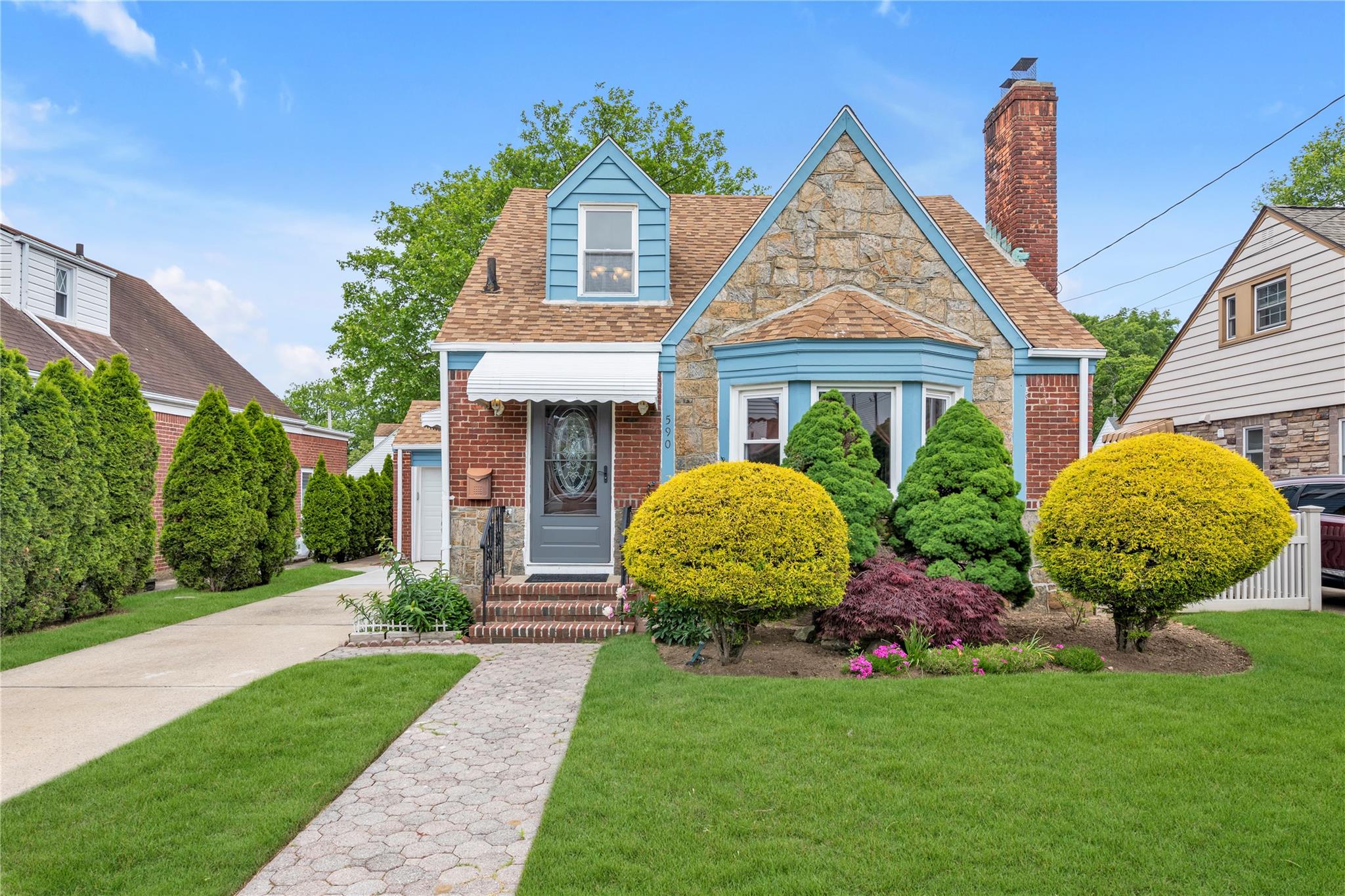 #1 photo, 590 Langley Avenue, 長島 West Hempstead , NY 11552