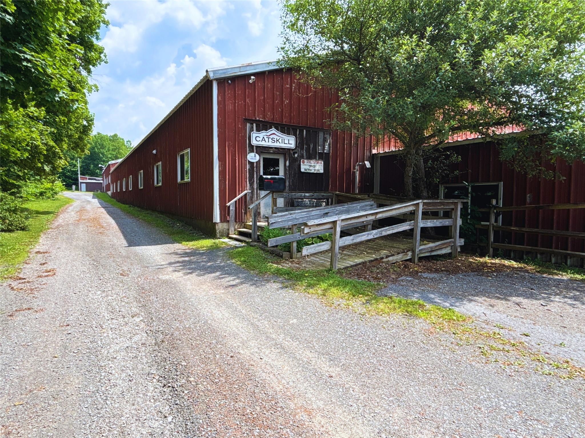 #5 photo, 15 W End Avenue, Stamford , NY 12167