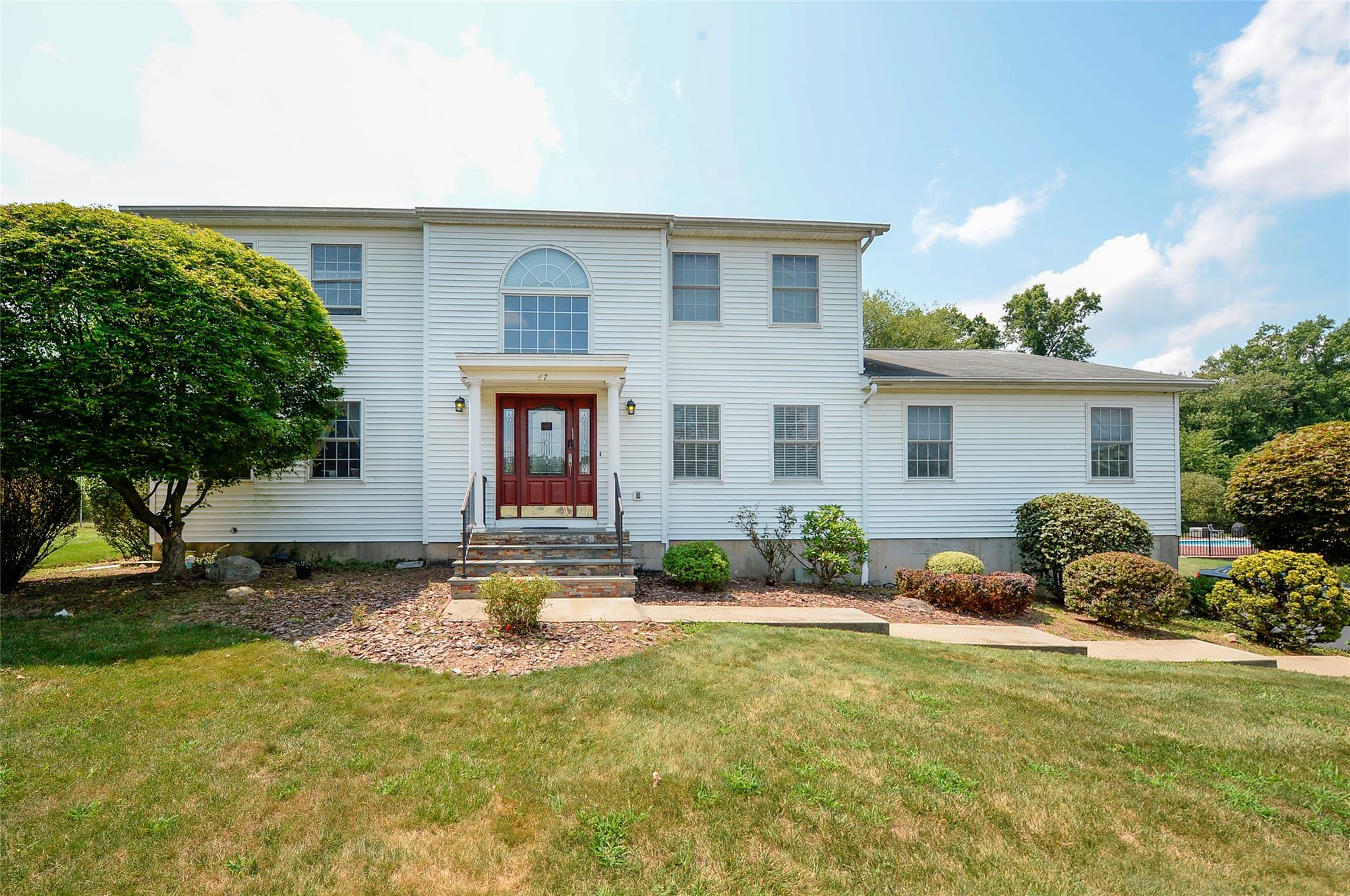 #2 photo, 47 Red Schoolhouse Road, Chestnut Ridge , NY 10977