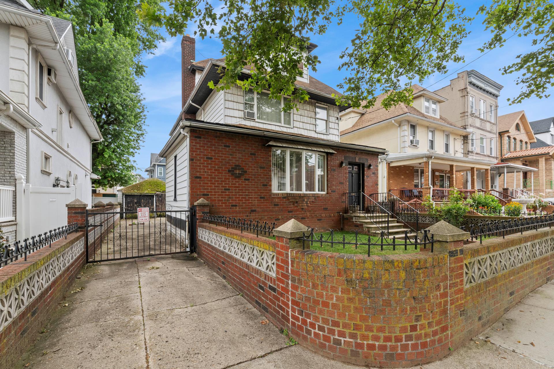 #1 photo, 1346 73RD Street, ブルックリン区 Dyker Heights , NY 11228