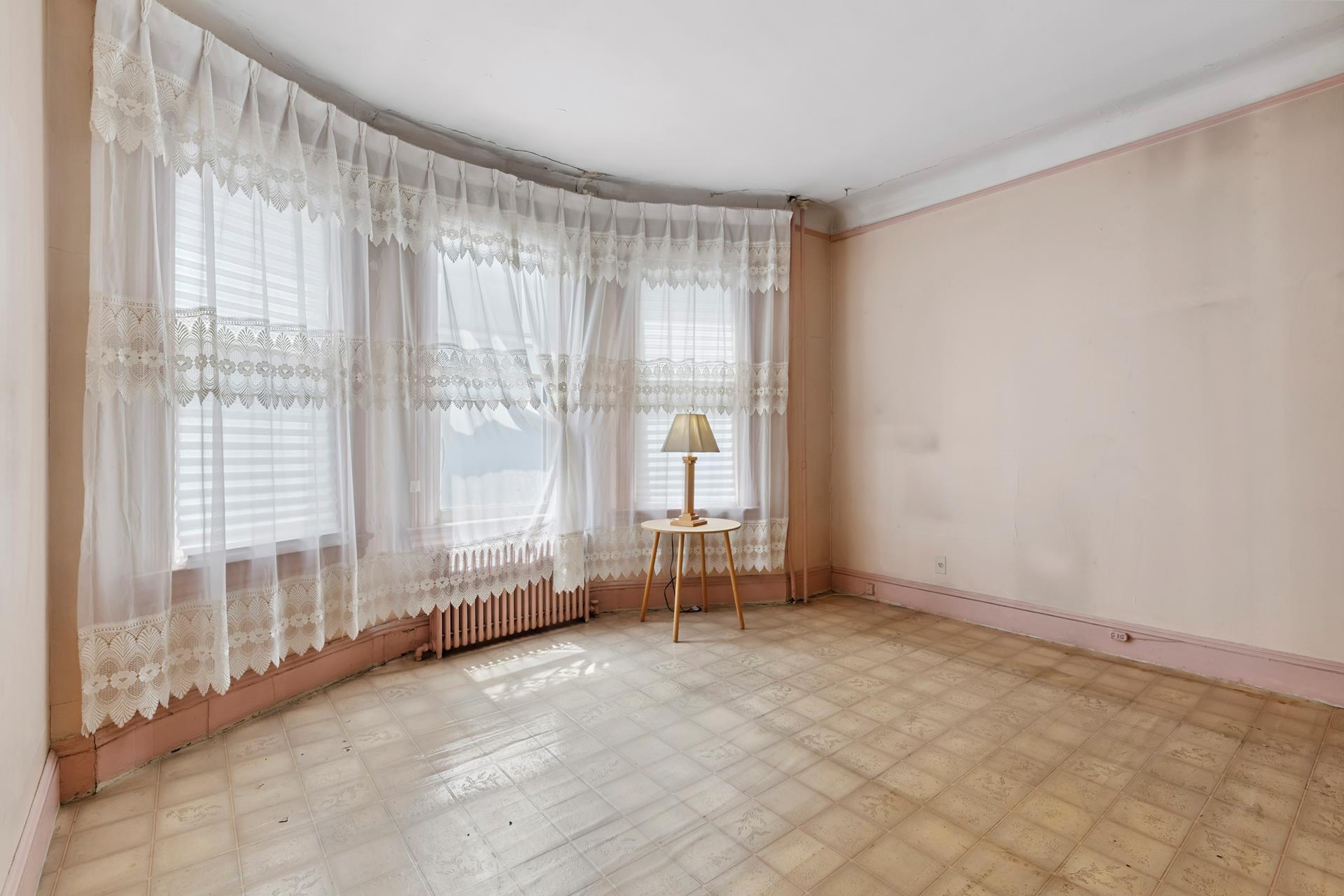 #14 photo, 1346 73RD Street, ブルックリン区 Dyker Heights , NY 11228