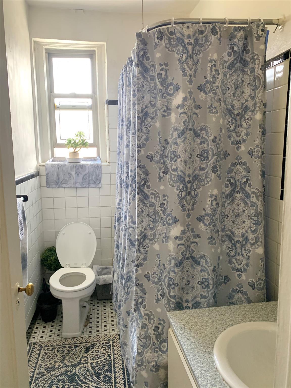 #9 photo, 511 W 232 Street, ブロンクス区 Bronx , NY 10463