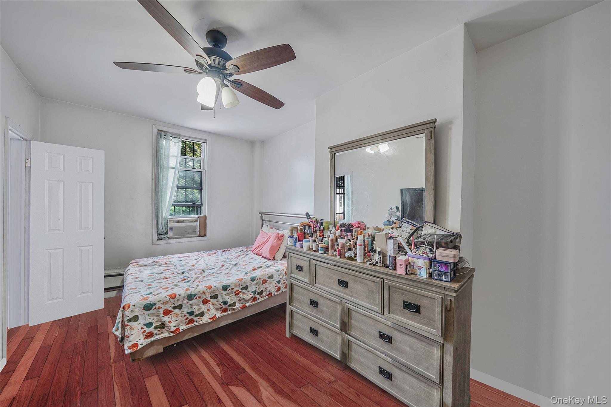 #11 photo, 1285A Saint Marks Avenue, ブルックリン区 Brooklyn , NY 11213