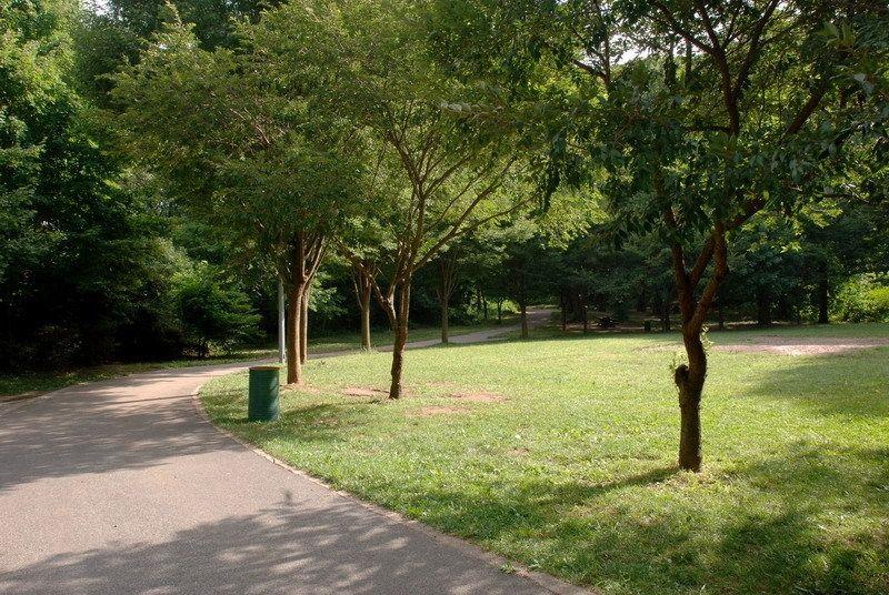 #12 photo, 210-50 41st Avenue, Bayside , NY 11361