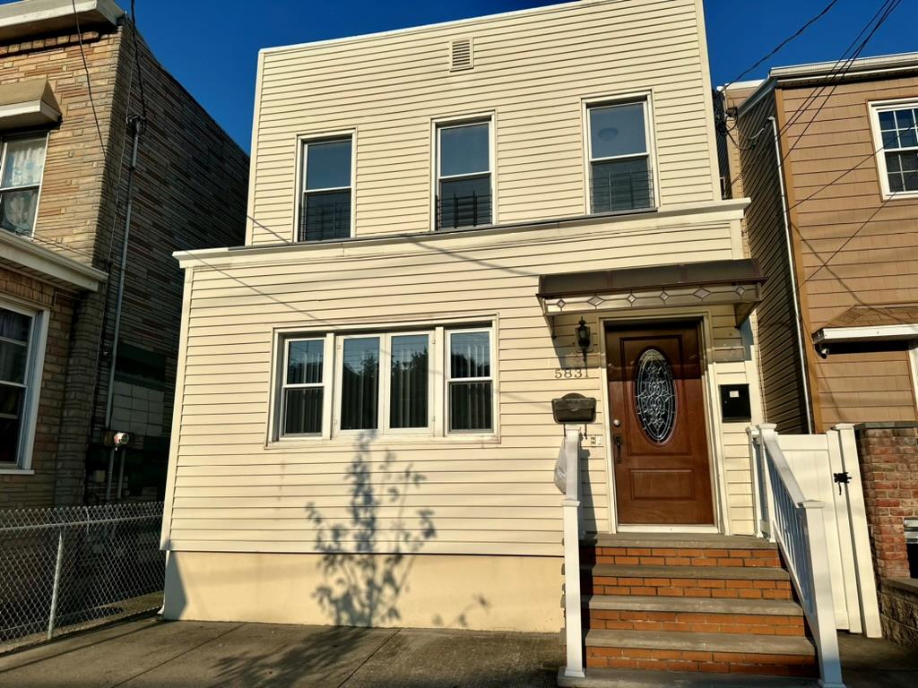 #10 photo, 58-31 71st Street, Flushing , NY 11378