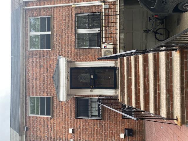 #1 photo, 31-45 70th Street, 皇后區 艾姆赫斯特 East Elmhurst , NY 11370