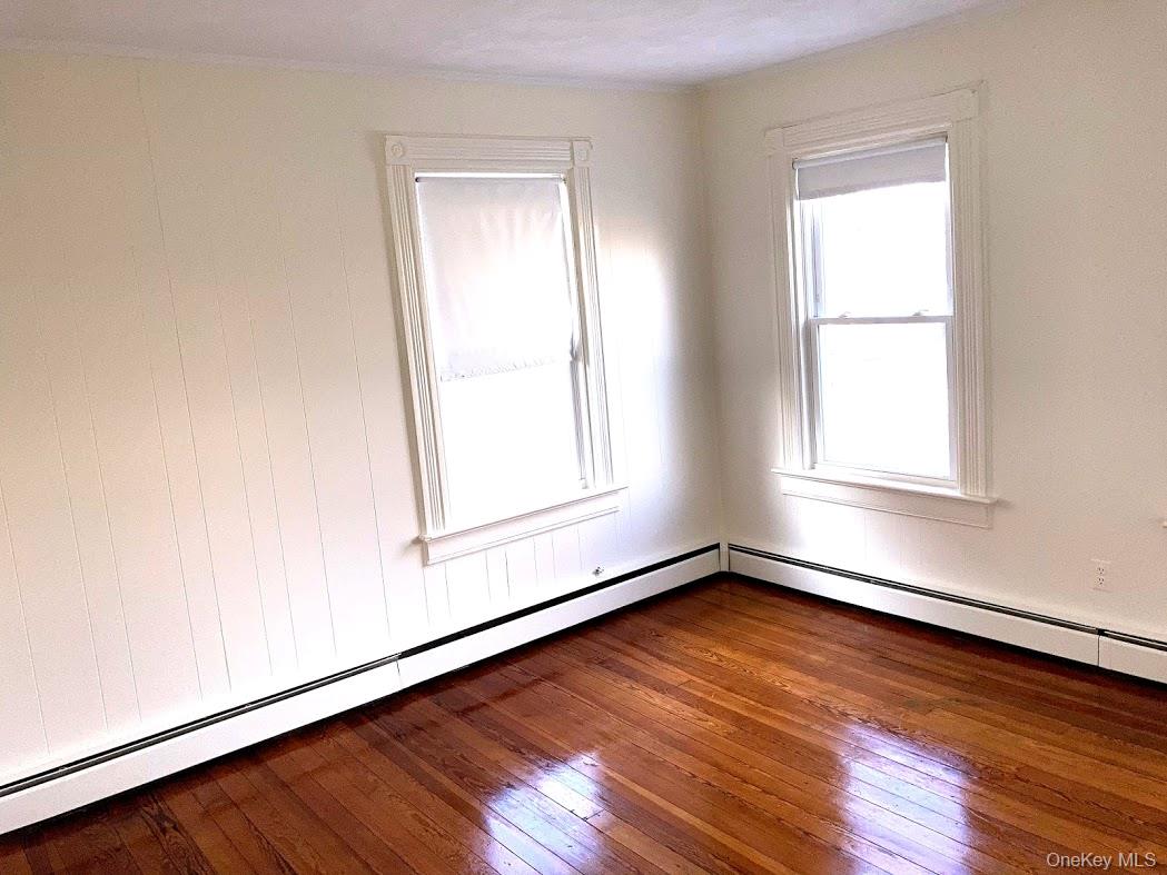 #16 photo, 191 W Main Street, Oyster Bay , NY 11771