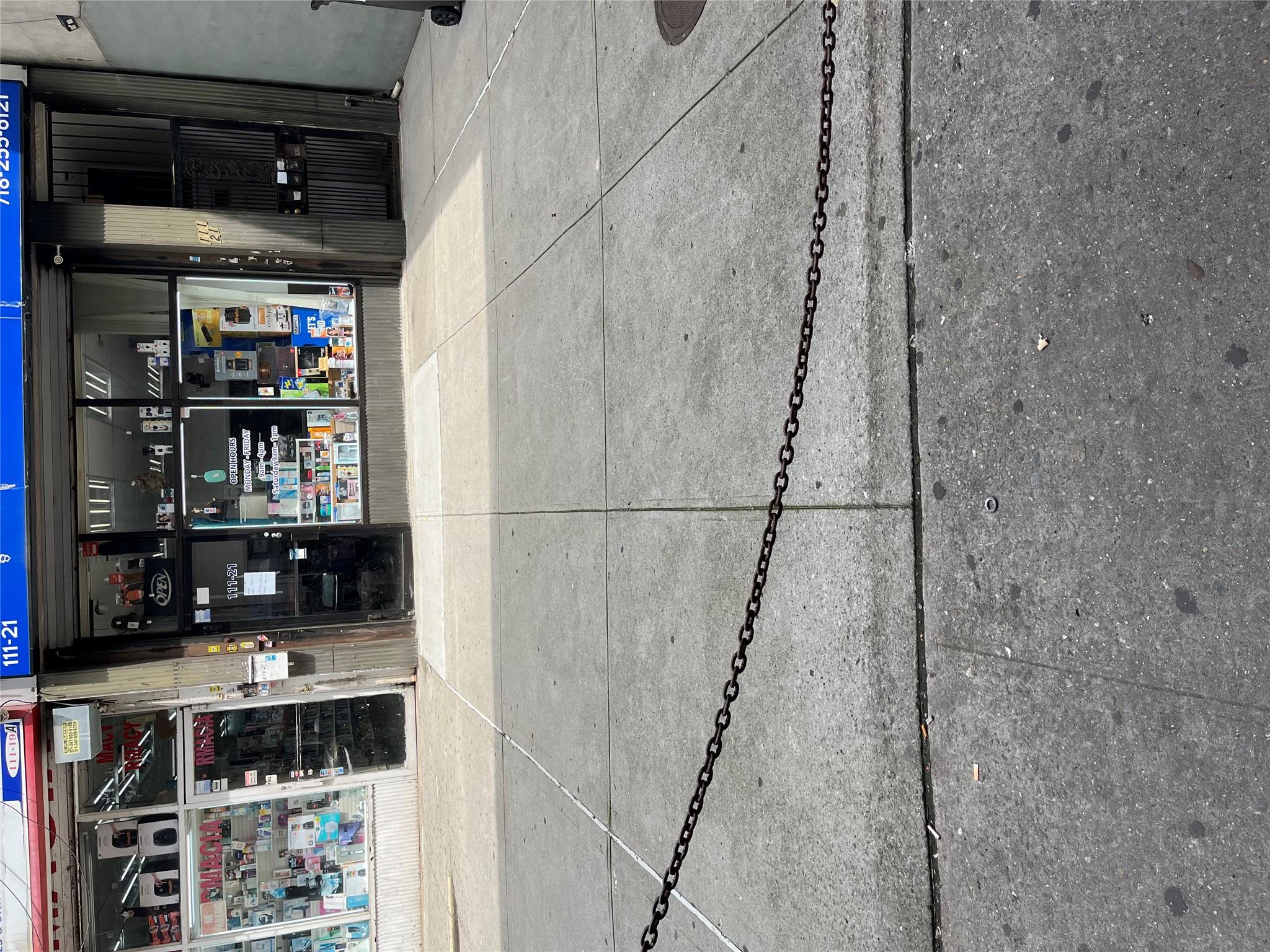 #1 photo, 111-21 Roosevelt Avenue, クイーンズ区 Corona , NY 11368