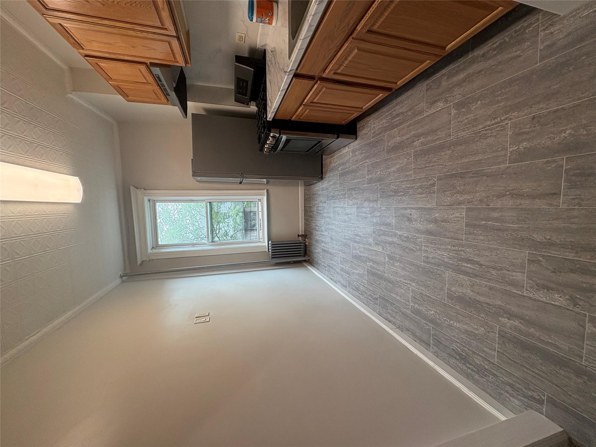 #4 photo, 1105 Cypress Avenue, クイーンズ区 Ridgewood , NY 11385