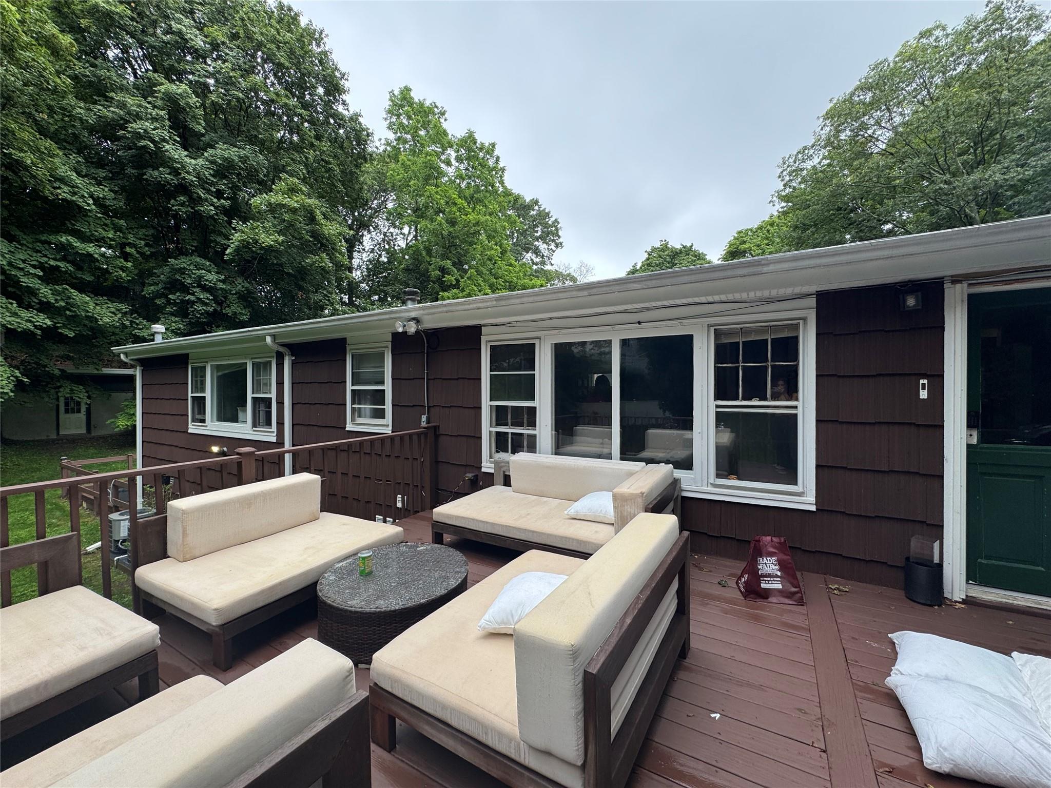 #1 photo, 328A E Broadway, 東長島 Port Jefferson , NY 11777