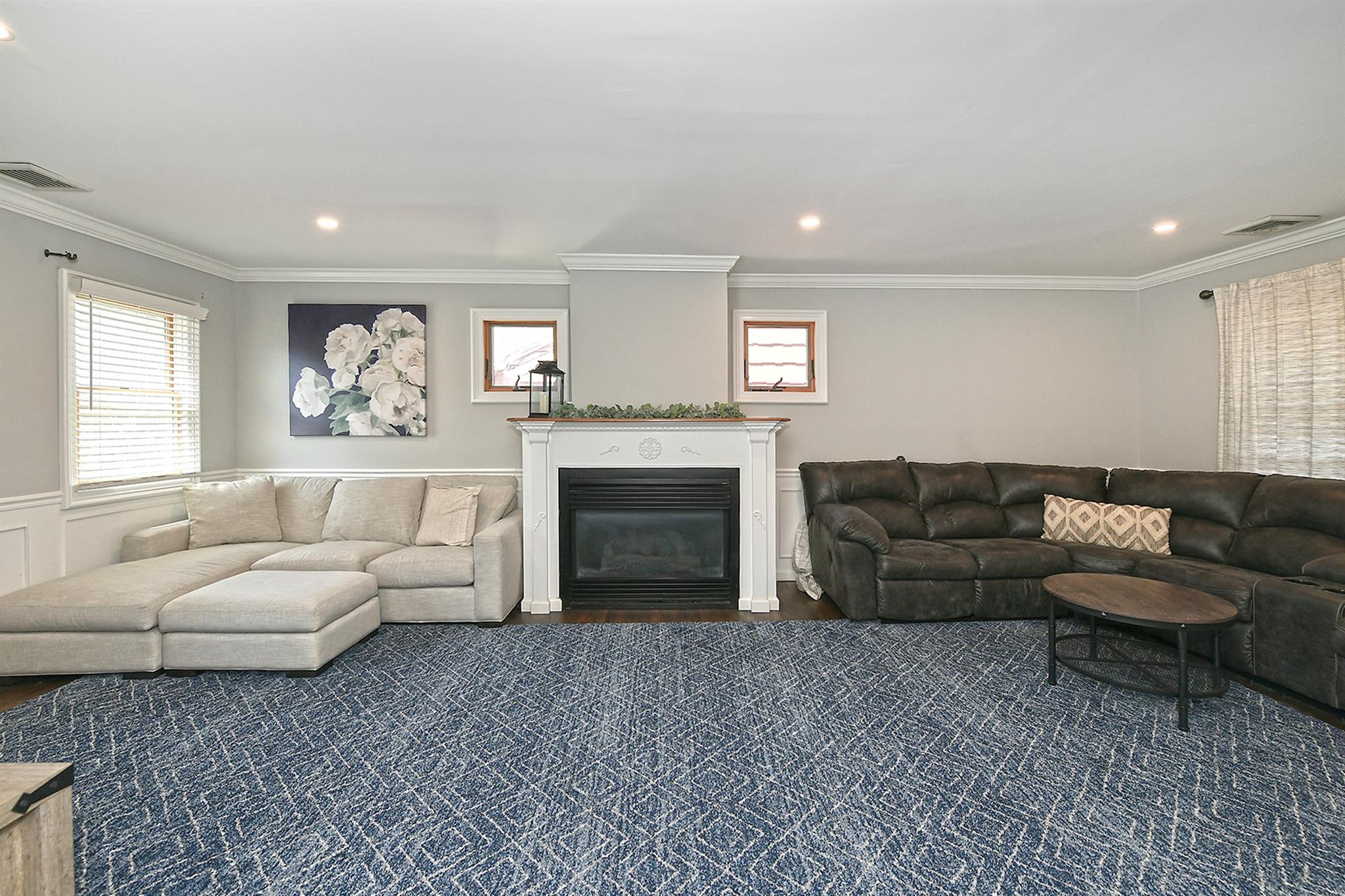 #11 photo, 84 Franklin Avenue, East Northport , NY 11731