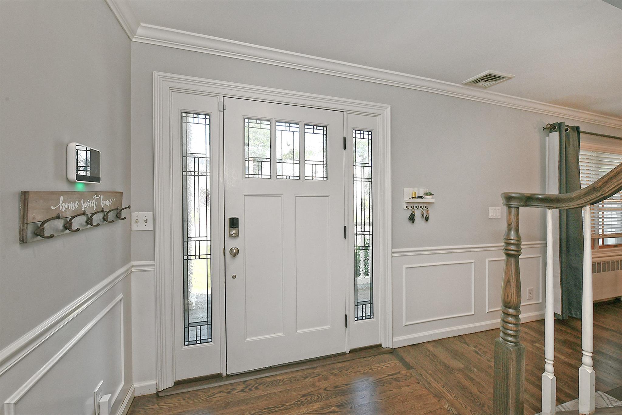 #6 photo, 84 Franklin Avenue, East Northport , NY 11731