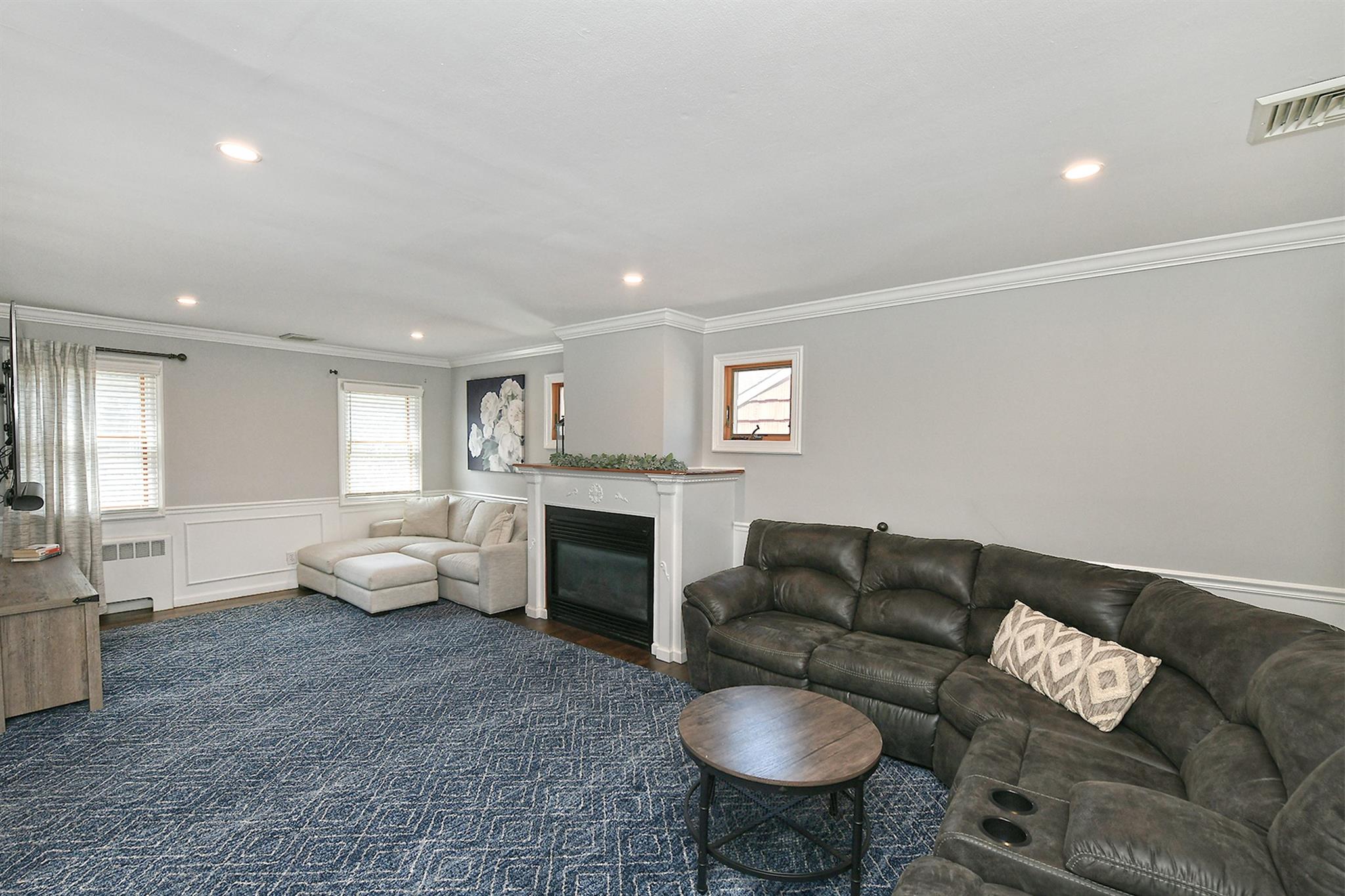 #8 photo, 84 Franklin Avenue, East Northport , NY 11731