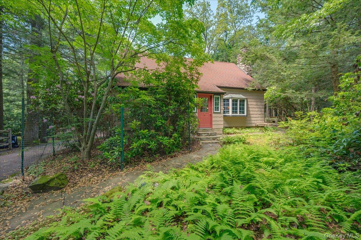 #4 photo, 1064 Barrett Circle, Carmel , NY 10512