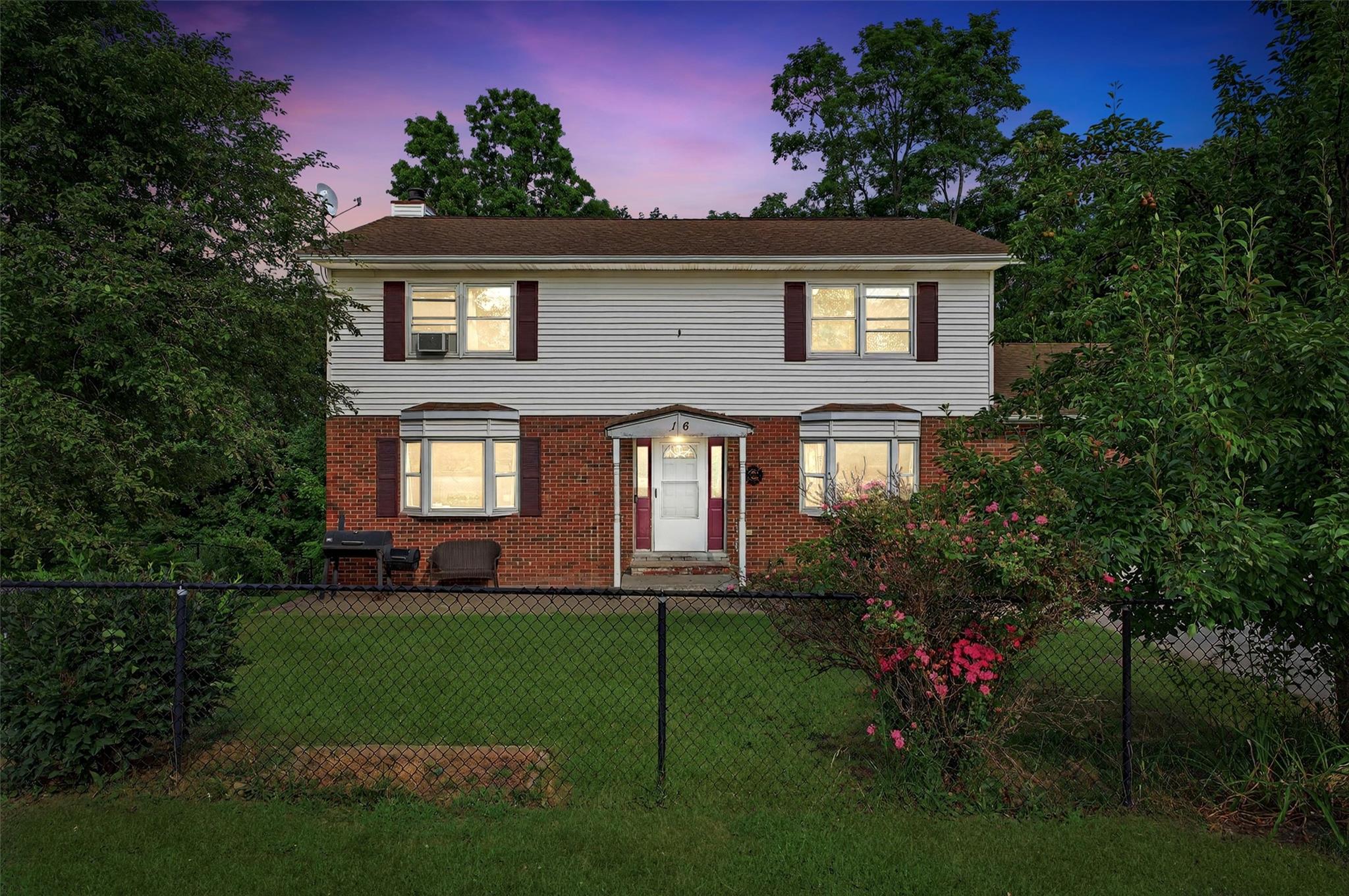 #1 photo, 16 Oakland Avenue, 紐約州 Chester , NY 10918