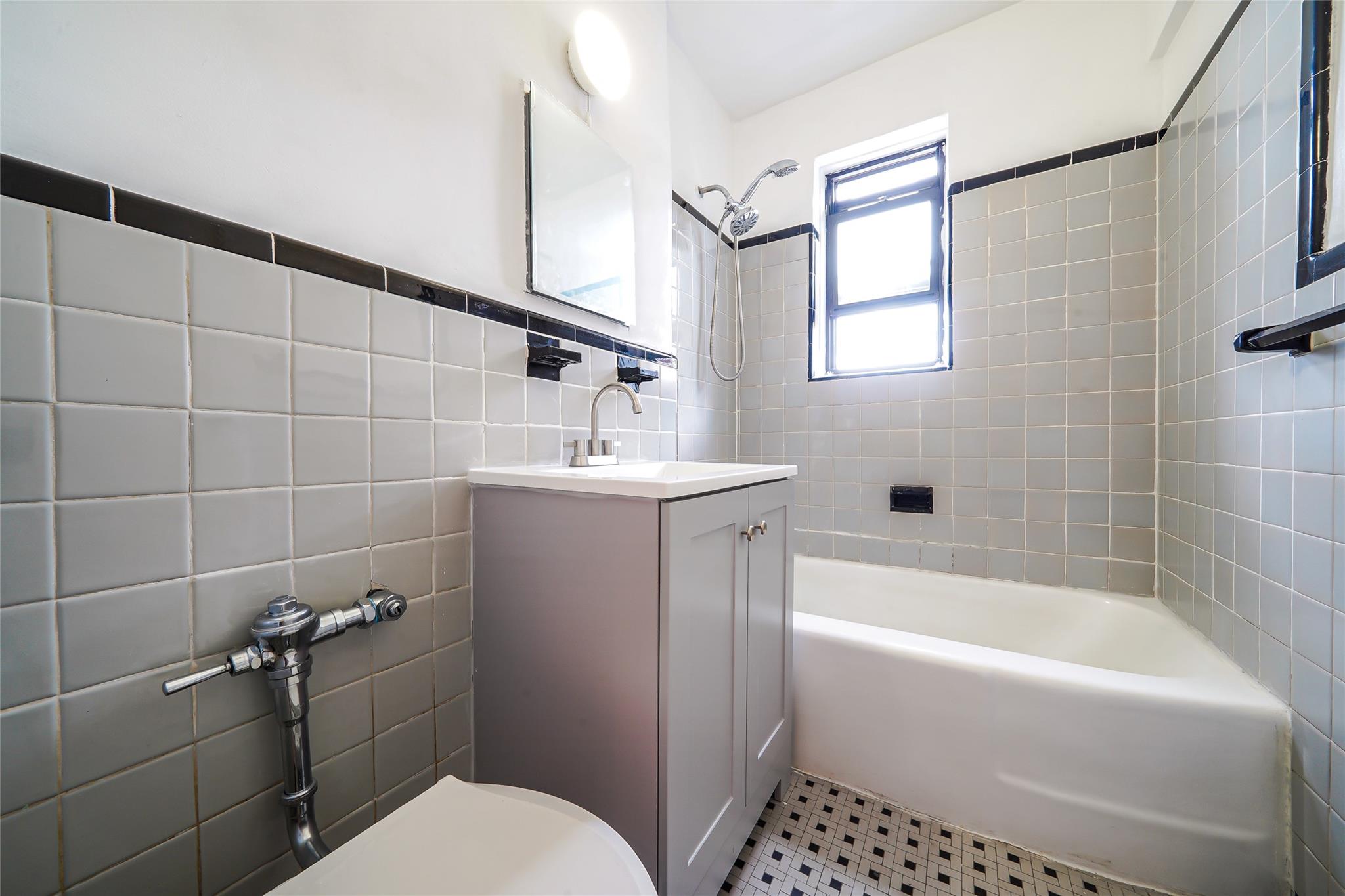 #14 photo, 1 Fisher Drive, 紐約州 Mount Vernon , NY 10552