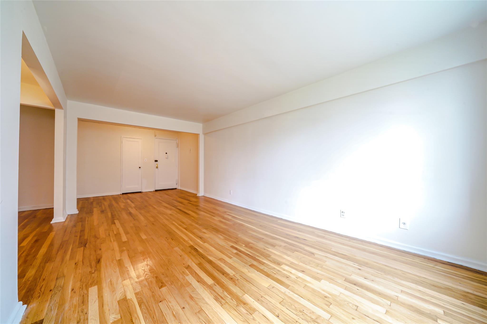 #4 photo, 1 Fisher Drive, 紐約州 Mount Vernon , NY 10552