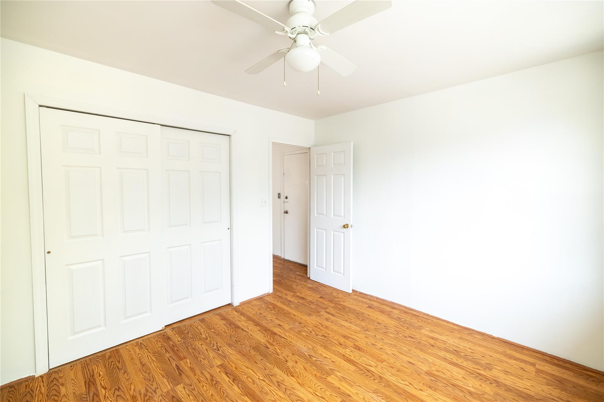 #6 photo, 2941 Middletown Road, Bronx , NY 10461