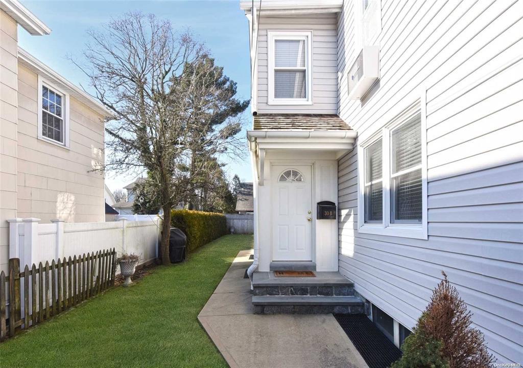 #1 photo, 30 N Maryland Avenue, 長島 華盛頓港 Port Washington , NY 11050