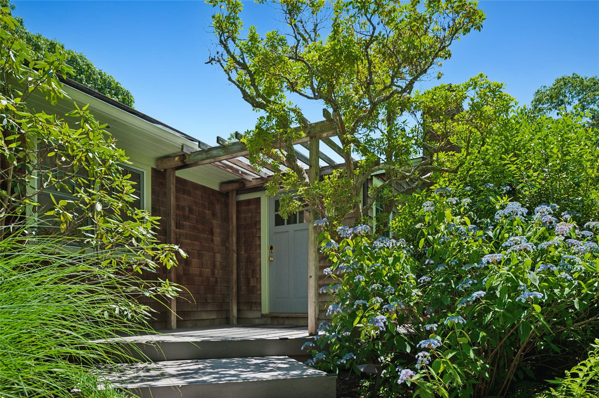 #2 photo, 6 Randall Road, サフォーク郡 Southampton , NY 11968