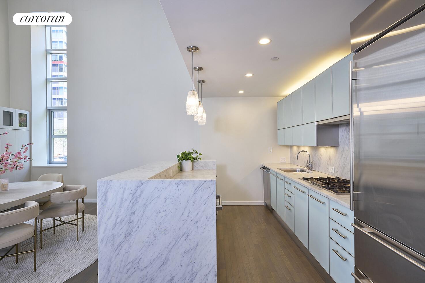 #7 photo, 310 E 53RD Street, マンハッタン Turtle Bay , NY 10022