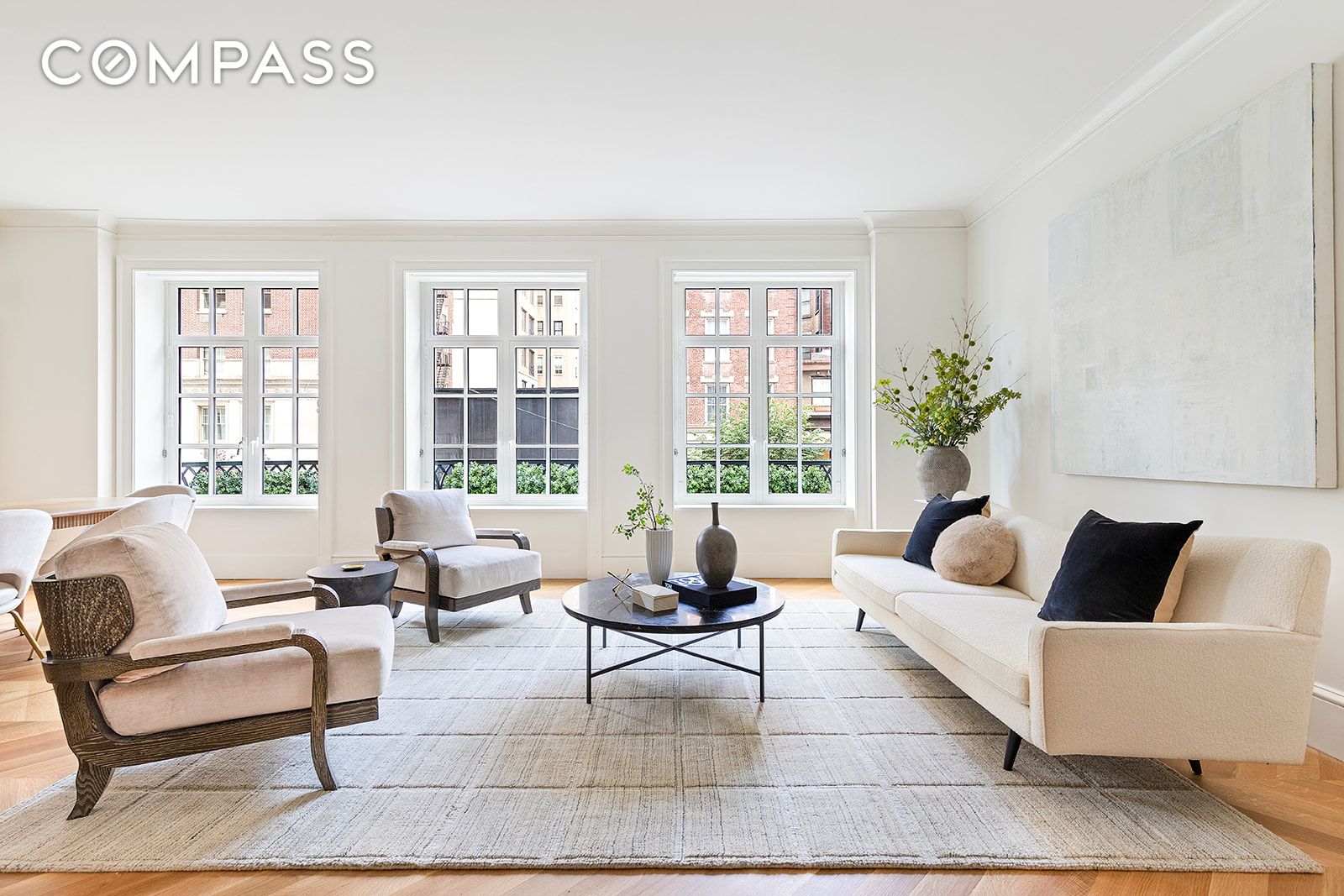 #1 photo, 1045 Madison Avenue, Upper East Side , NY 10075