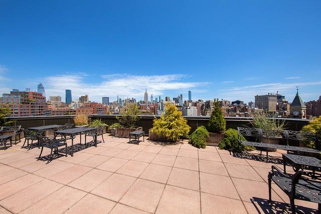 #5 photo, 33 GREENWICH Avenue, West Village , NY 10014