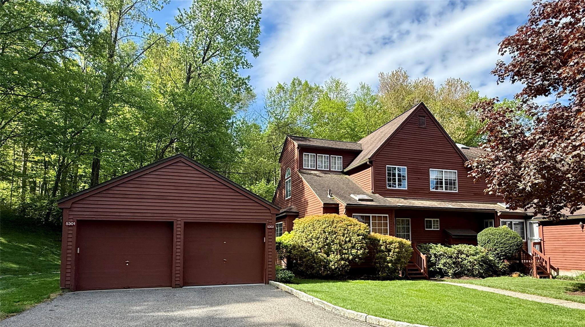 #1 photo, 401 Autumn Lane, 紐約州 Brewster , NY 10509