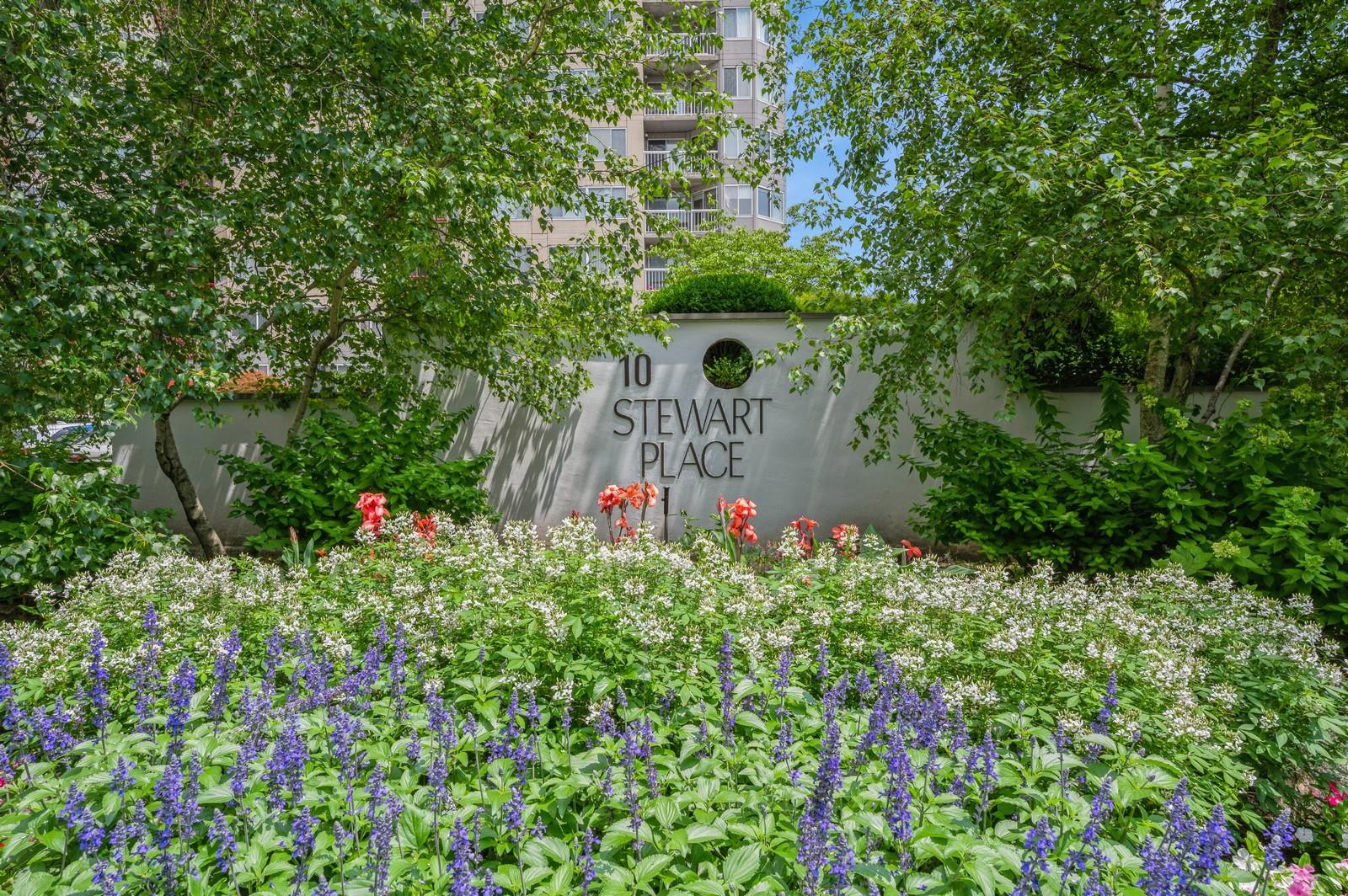 #1 photo, 10 Stewart Place, 紐約州 White Plains , NY 10603