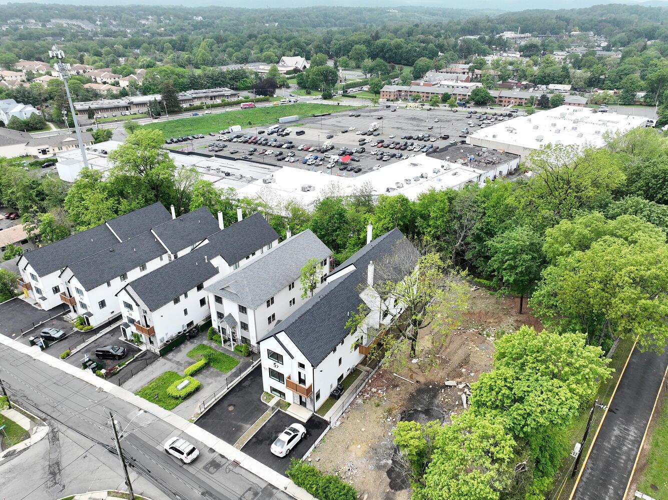 #5 photo, 37 Ewing Avenue, Spring Valley , NY 10977