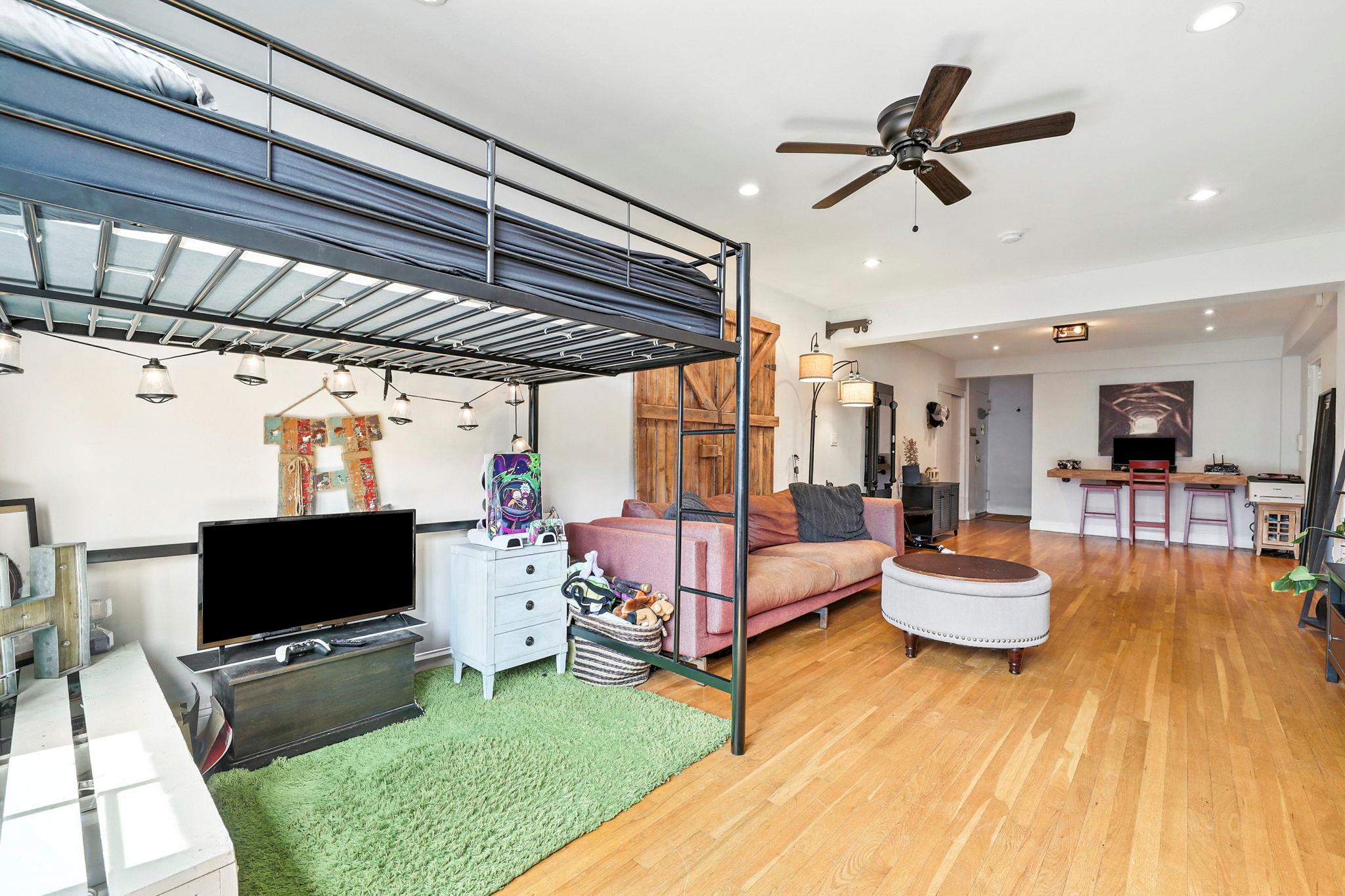 #10 photo, 121 S Highland Avenue, Ossining , NY 10562