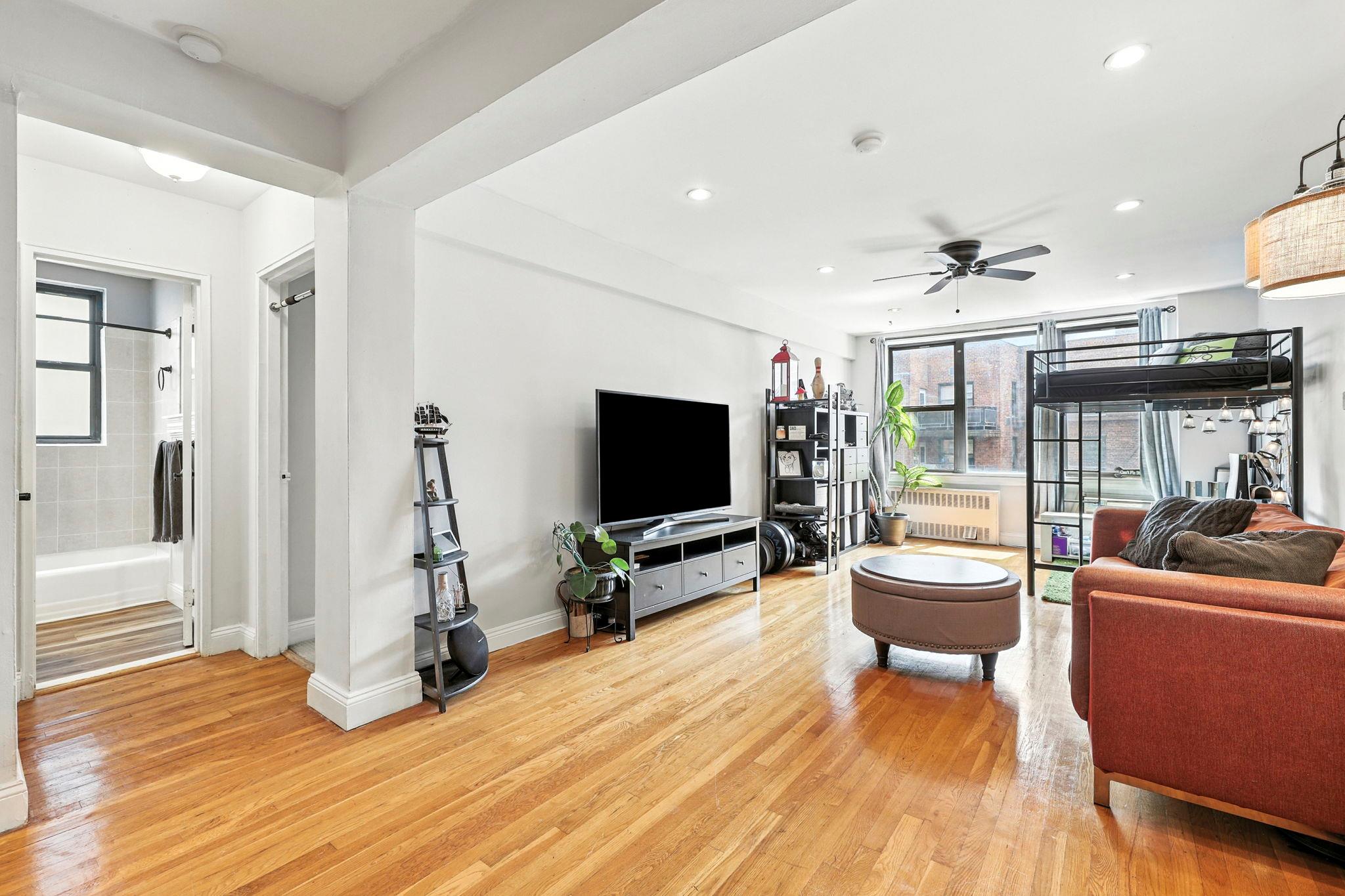 #14 photo, 121 S Highland Avenue, Ossining , NY 10562