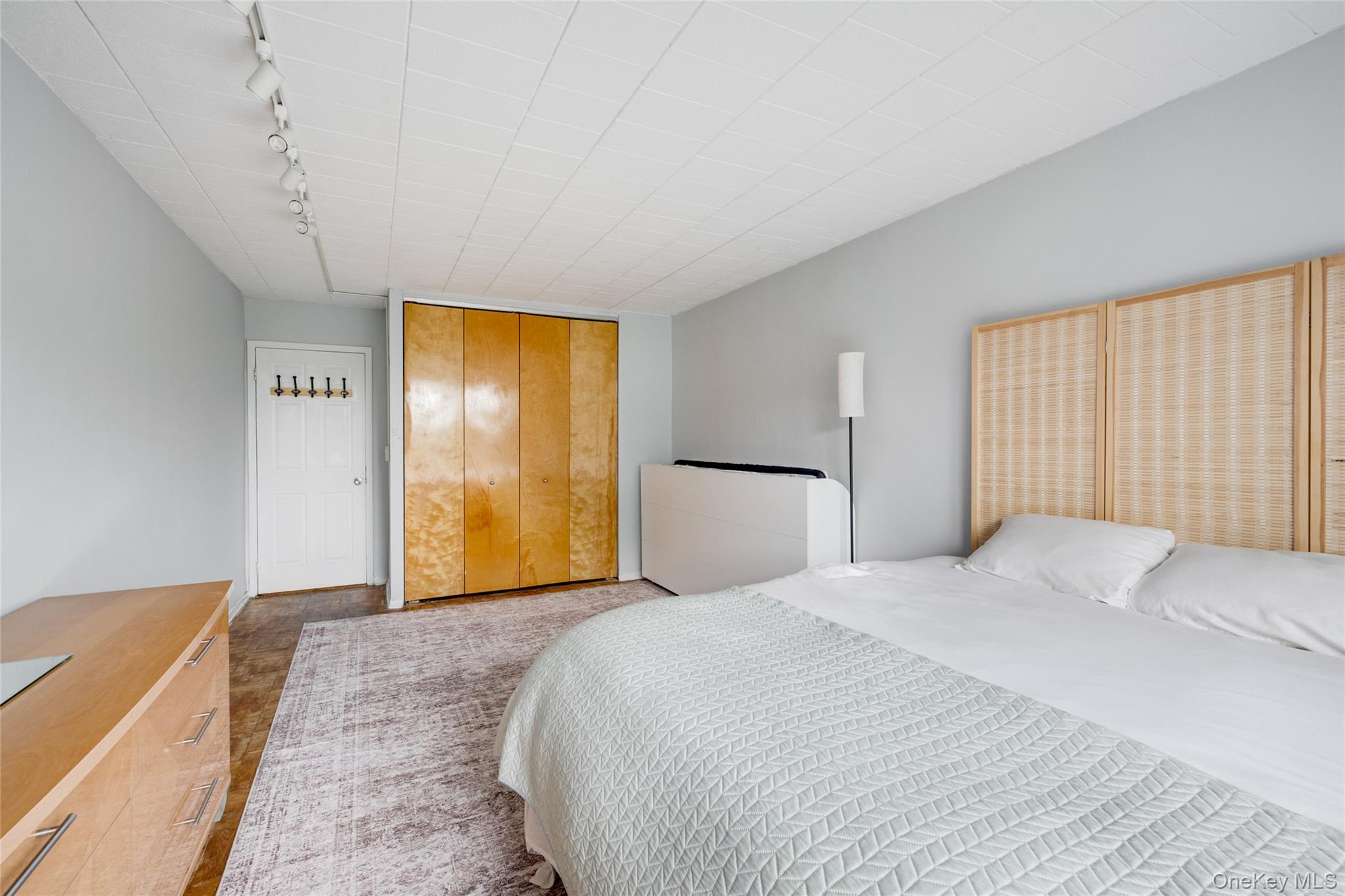 #12 photo, 510 Midland Avenue, Yonkers , NY 10704