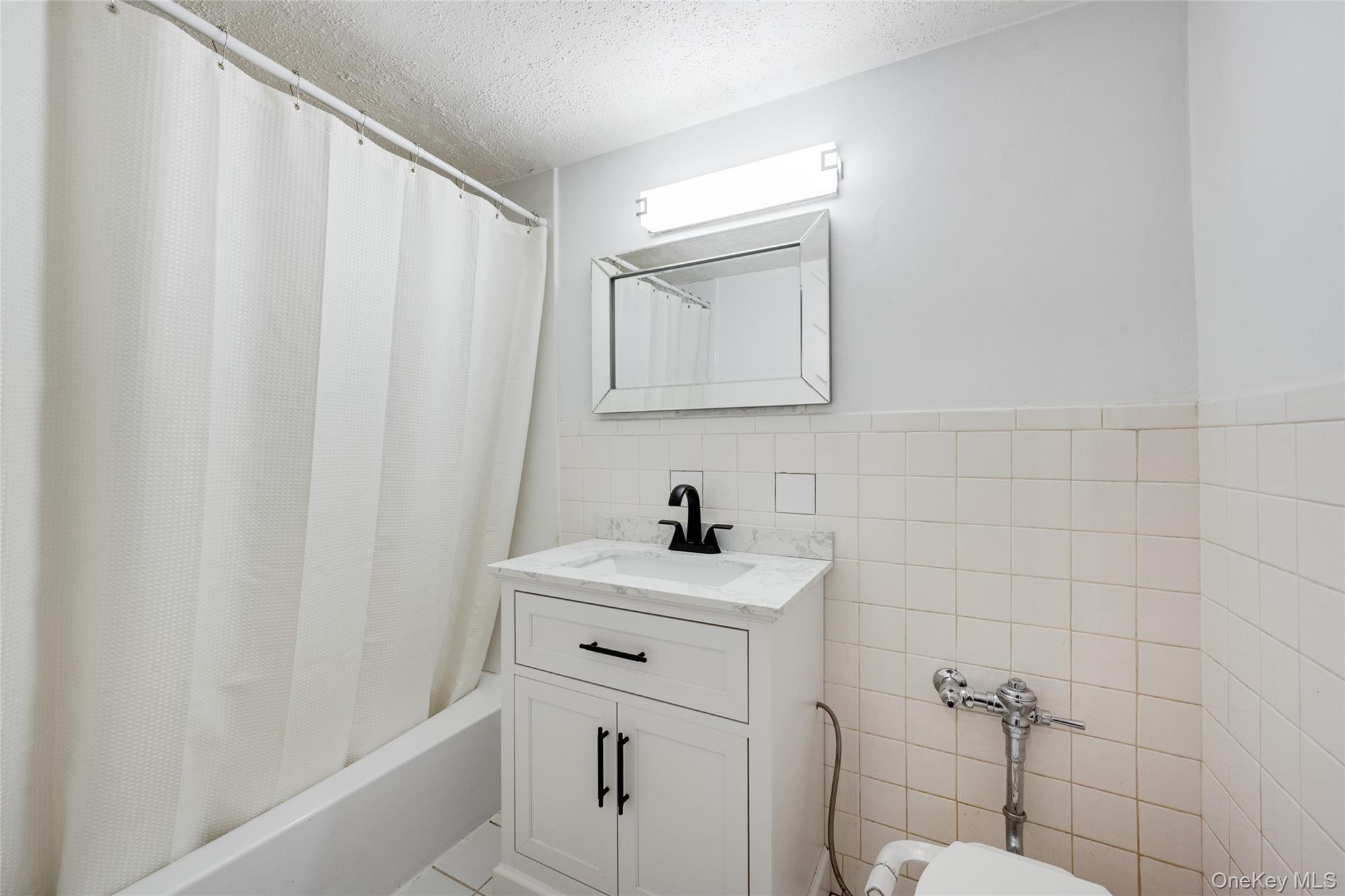 #17 photo, 510 Midland Avenue, Yonkers , NY 10704