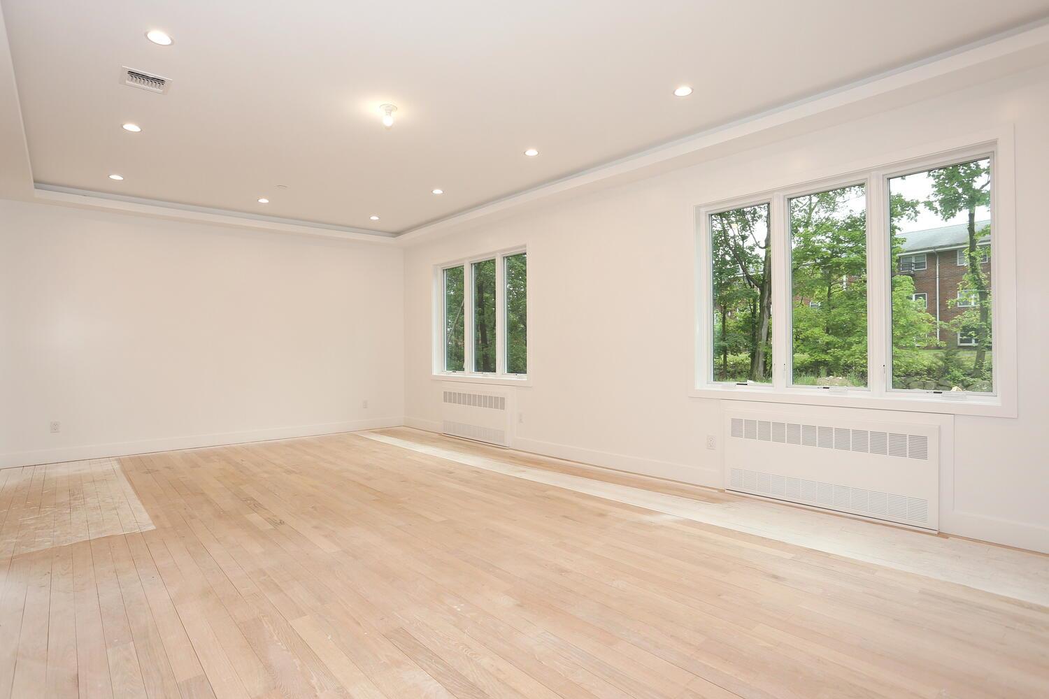 #11 photo, 37 Ewing Avenue, Spring Valley , NY 10977