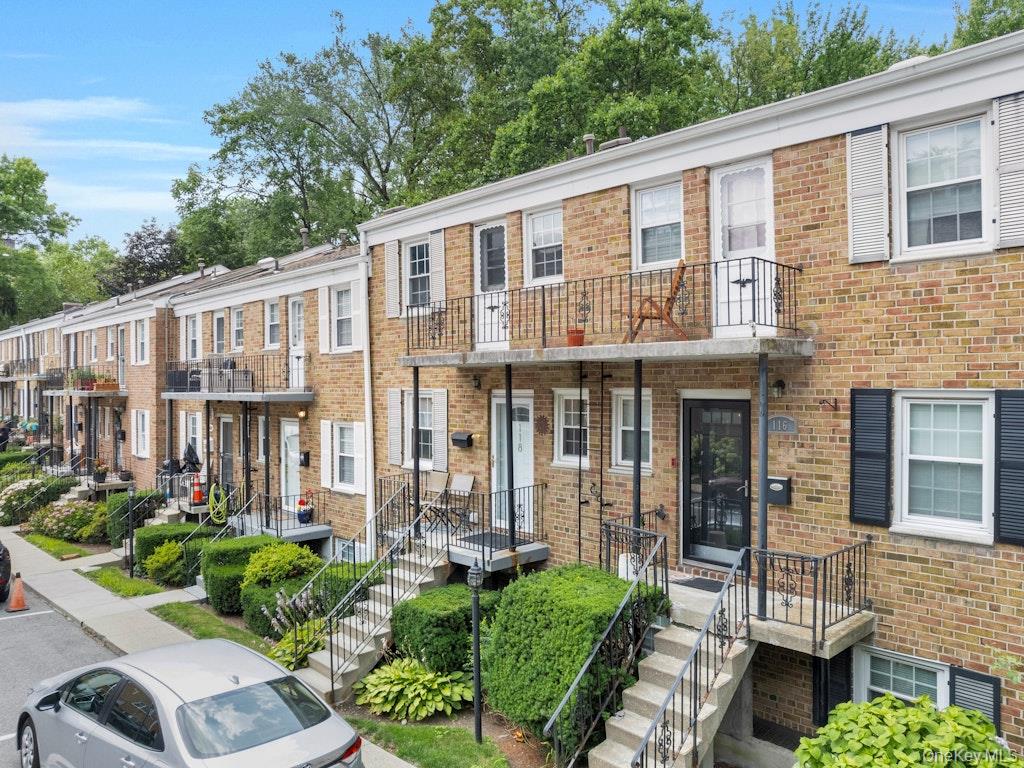 #18 photo, 118 Texas Avenue, Bronxville , NY 10708