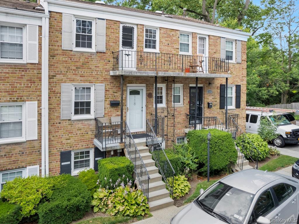 #19 photo, 118 Texas Avenue, Bronxville , NY 10708