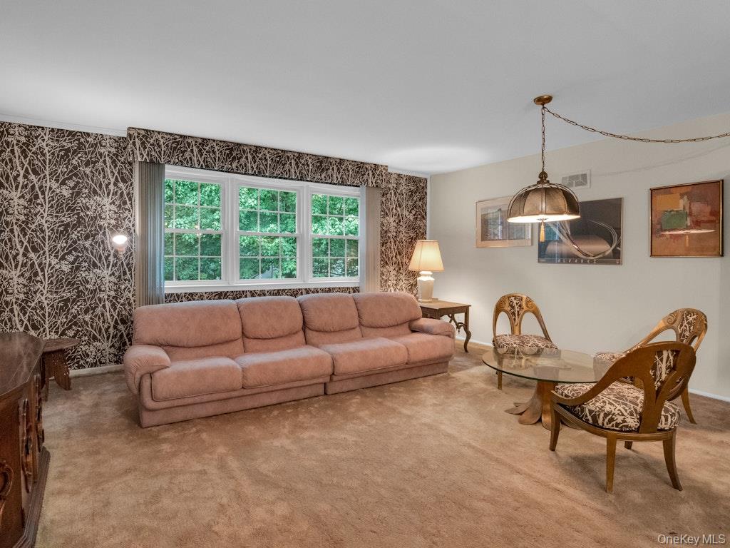 #4 photo, 118 Texas Avenue, Bronxville , NY 10708