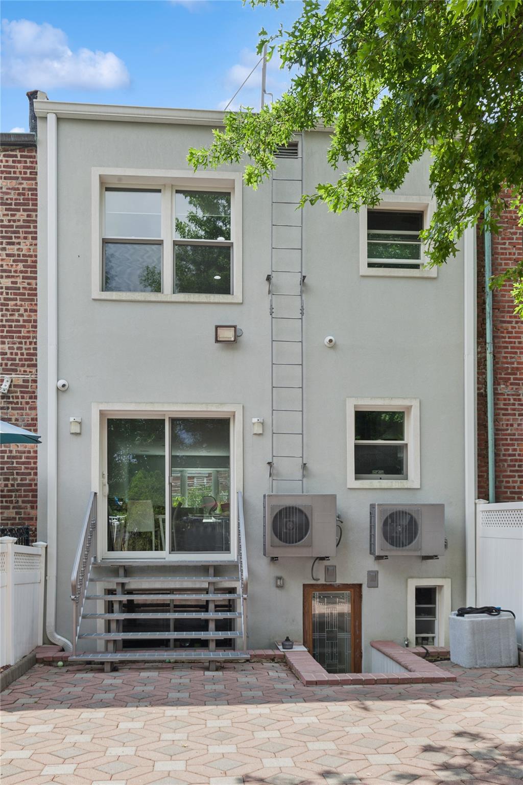 #10 photo, 82-15 Penelope Avenue, クイーンズ区 Middle Village , NY 11379