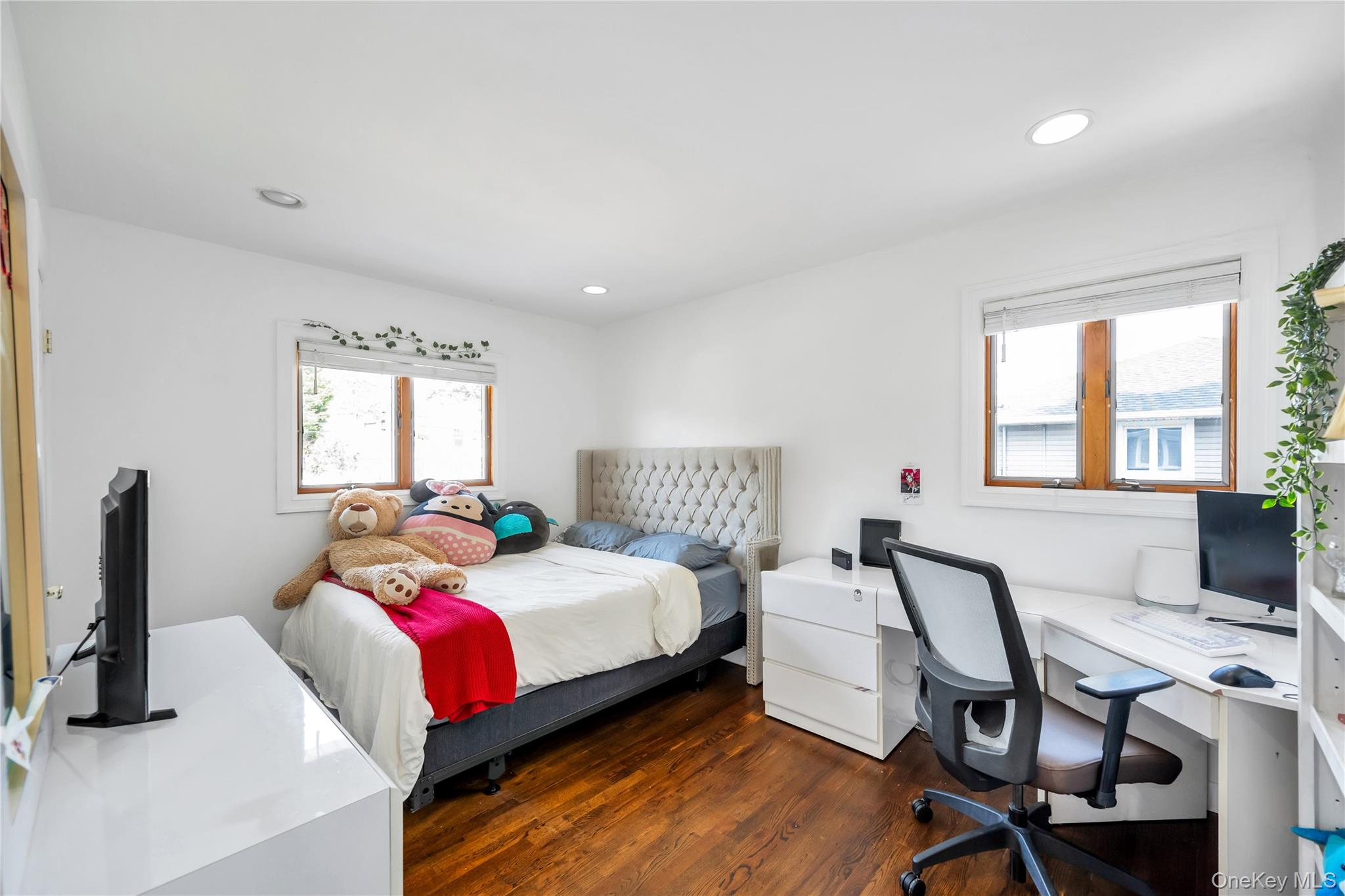 #18 photo, 15 Fairway Drive, ナッソー郡 Old Bethpage , NY 11804