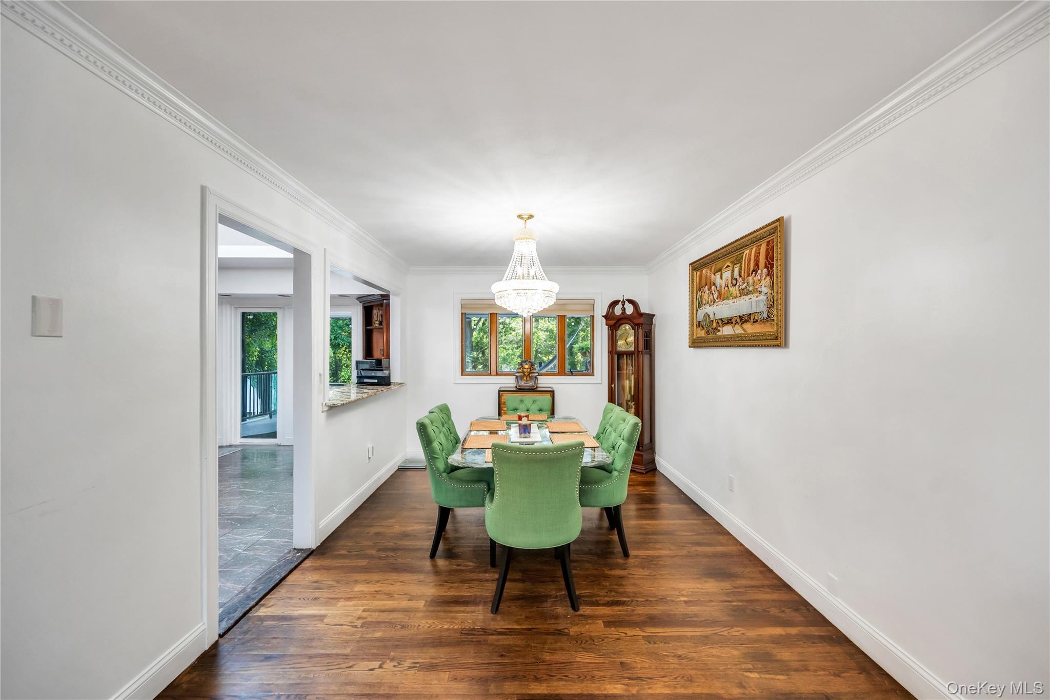 #8 photo, 15 Fairway Drive, ナッソー郡 Old Bethpage , NY 11804