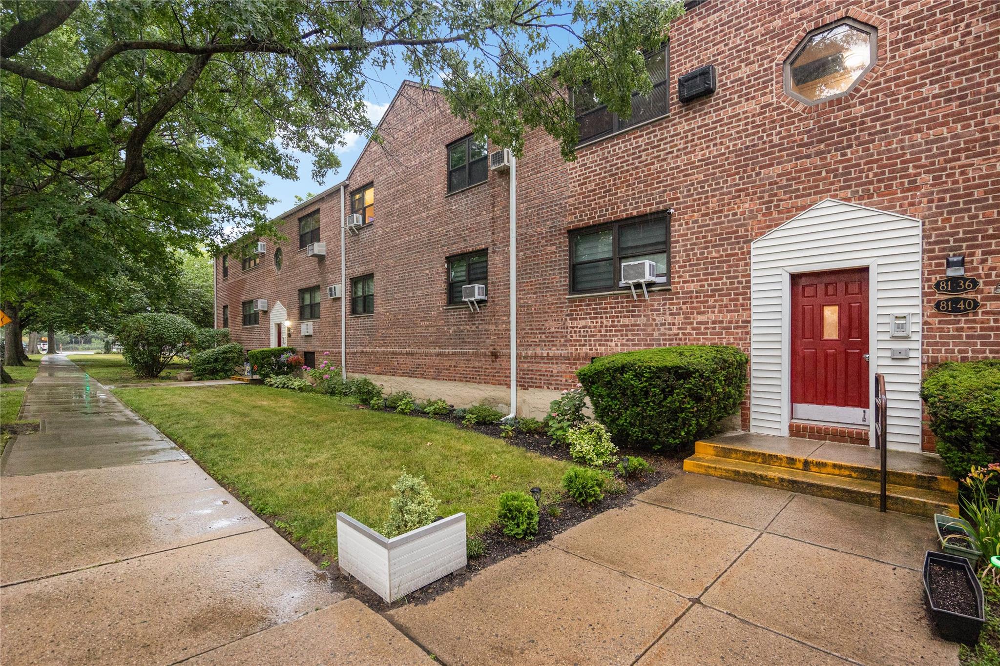 #2 photo, 8136 156th Avenue, クイーンズ区 Howard Beach , NY 11414