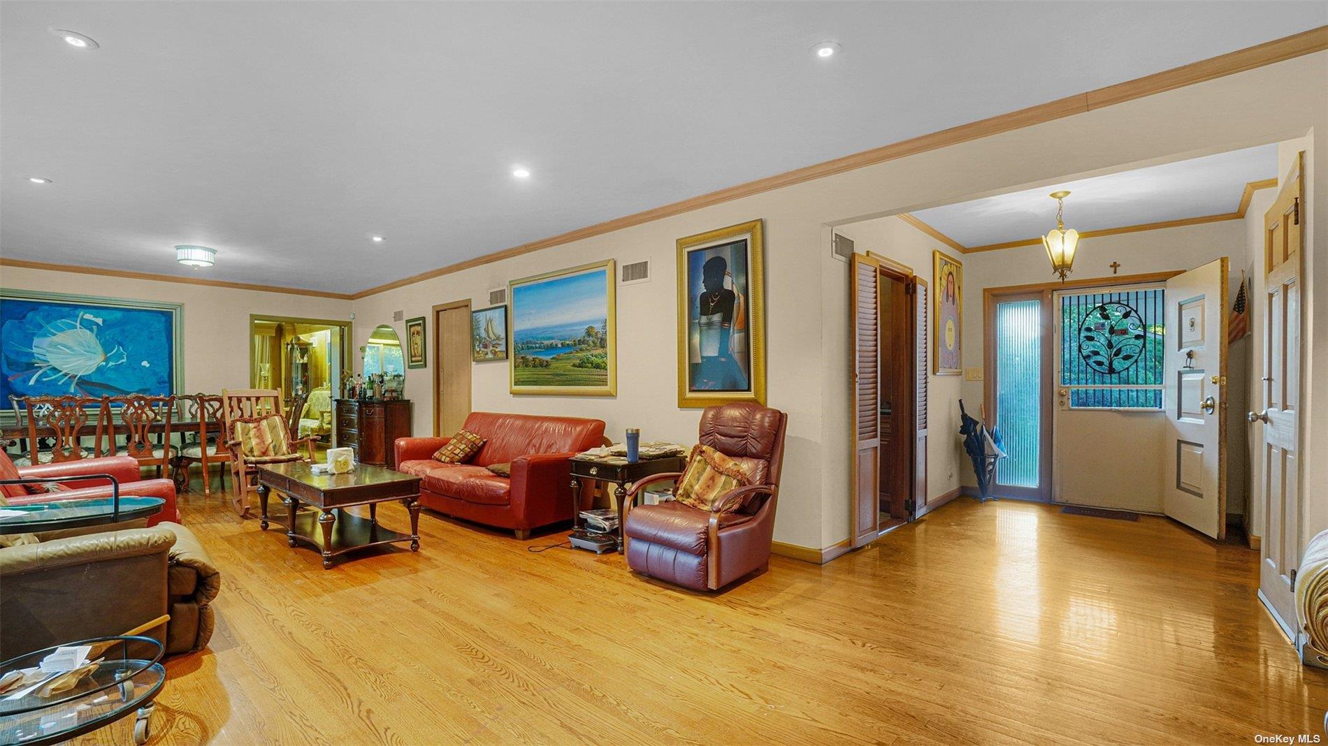 #4 photo, 140 Long Drive, ナッソー郡 Hempstead , NY 11550