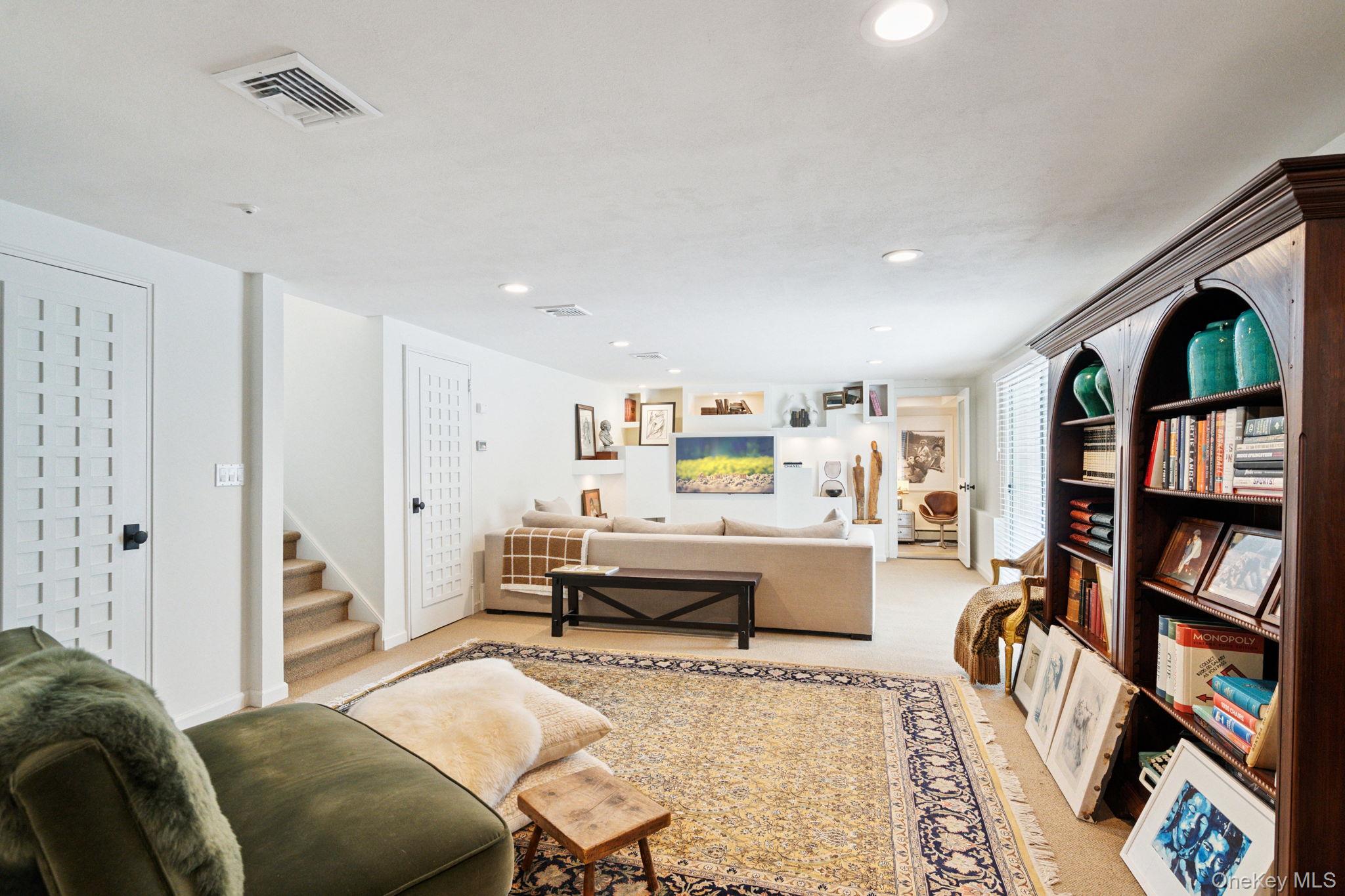 #17 photo, 58 Birchwood Park Drive, ナッソー郡 Jericho , NY 11753