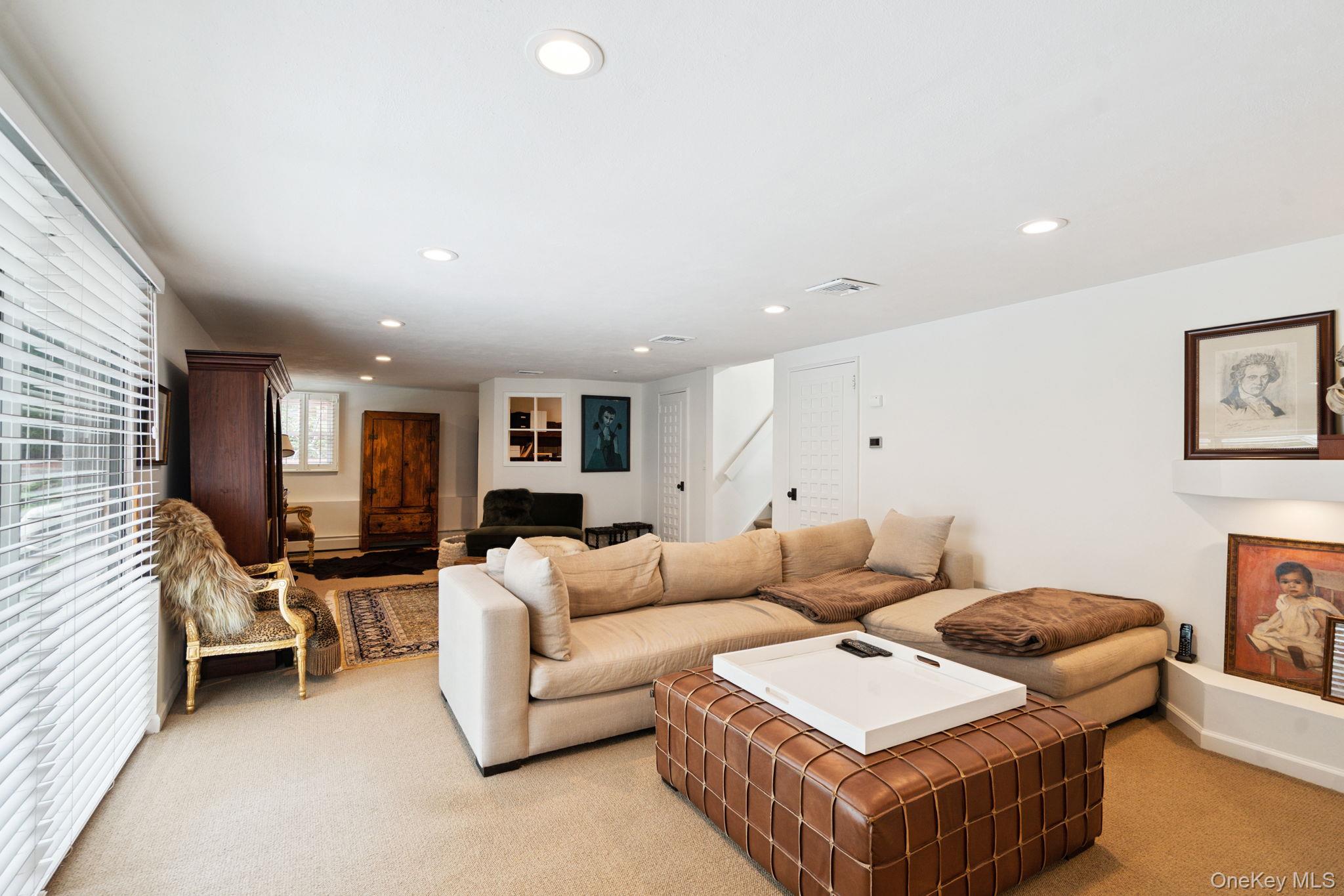 #18 photo, 58 Birchwood Park Drive, ナッソー郡 Jericho , NY 11753