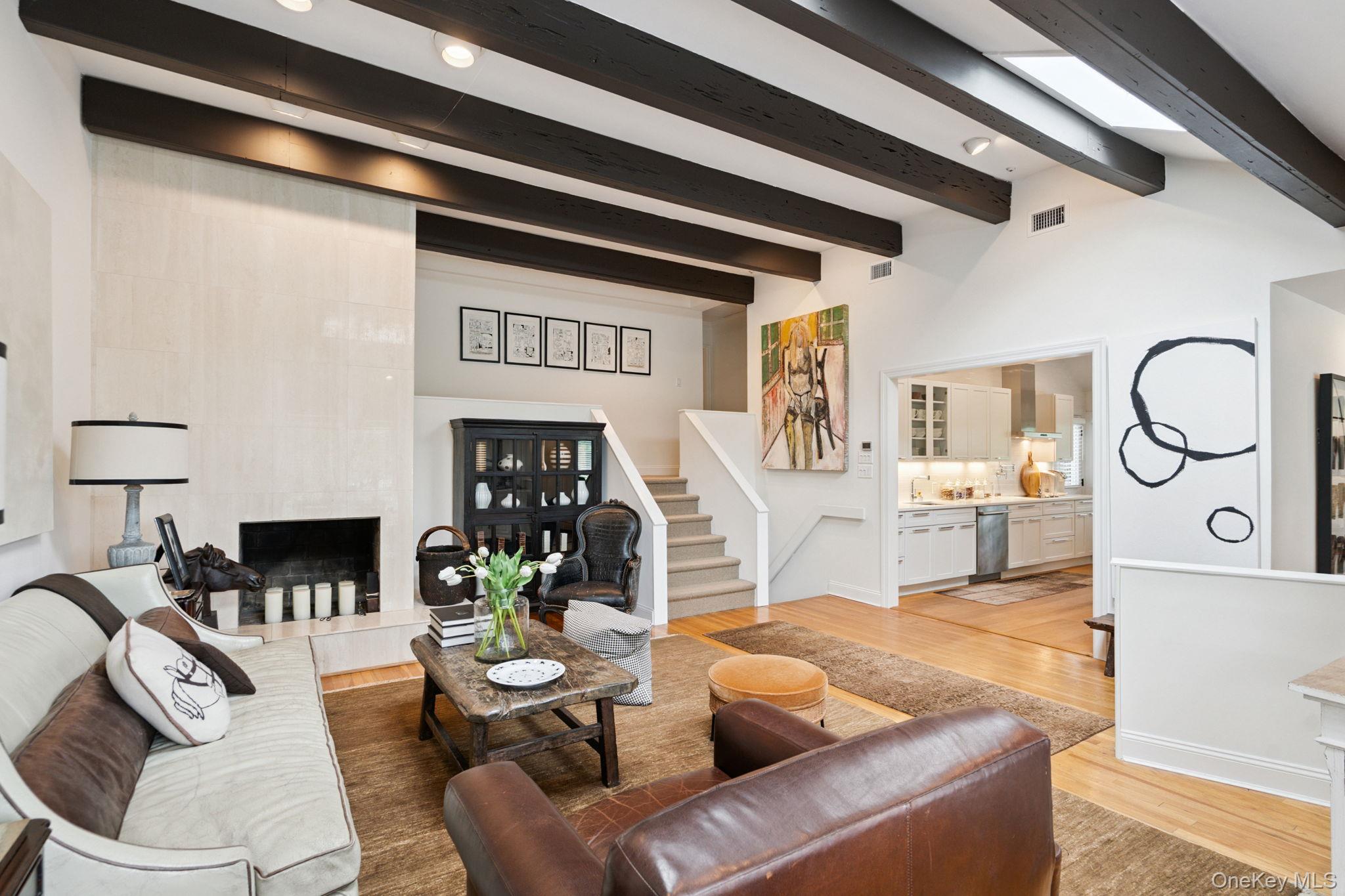 #4 photo, 58 Birchwood Park Drive, ナッソー郡 Jericho , NY 11753