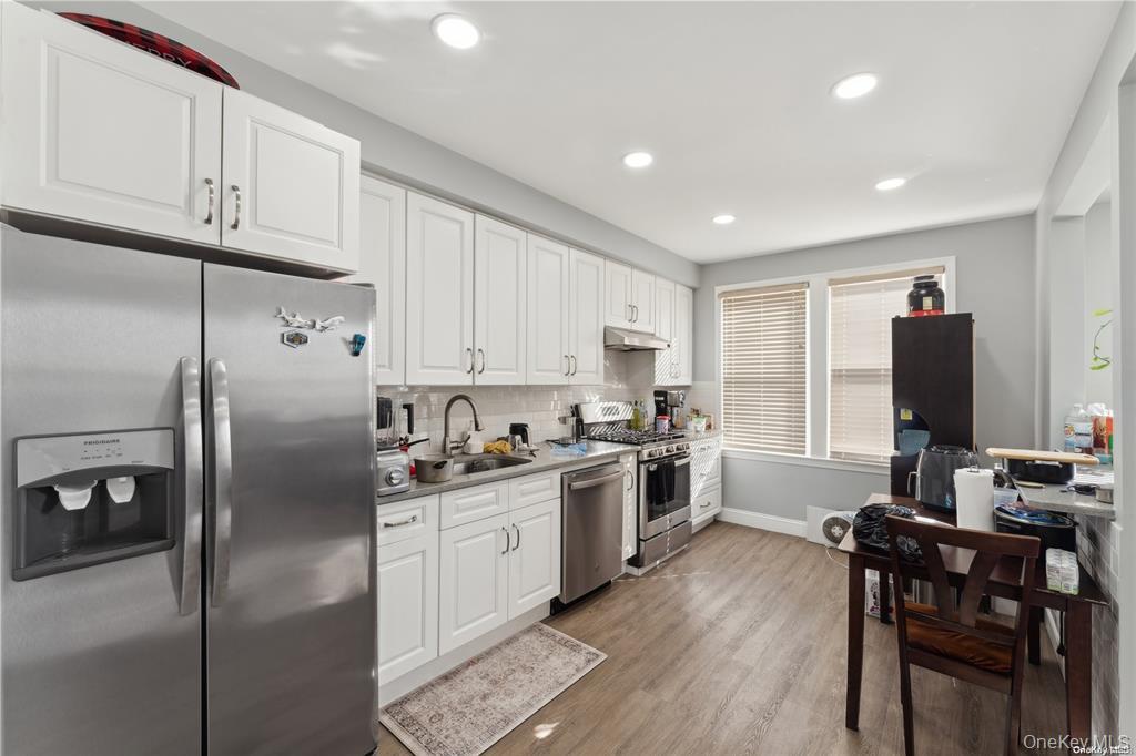 #14 photo, 98-02 Corona Avenue, クイーンズ区 Corona , NY 11368