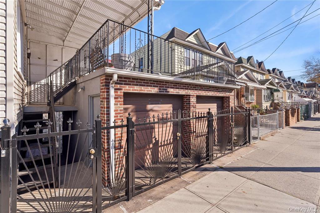 #3 photo, 98-02 Corona Avenue, クイーンズ区 Corona , NY 11368