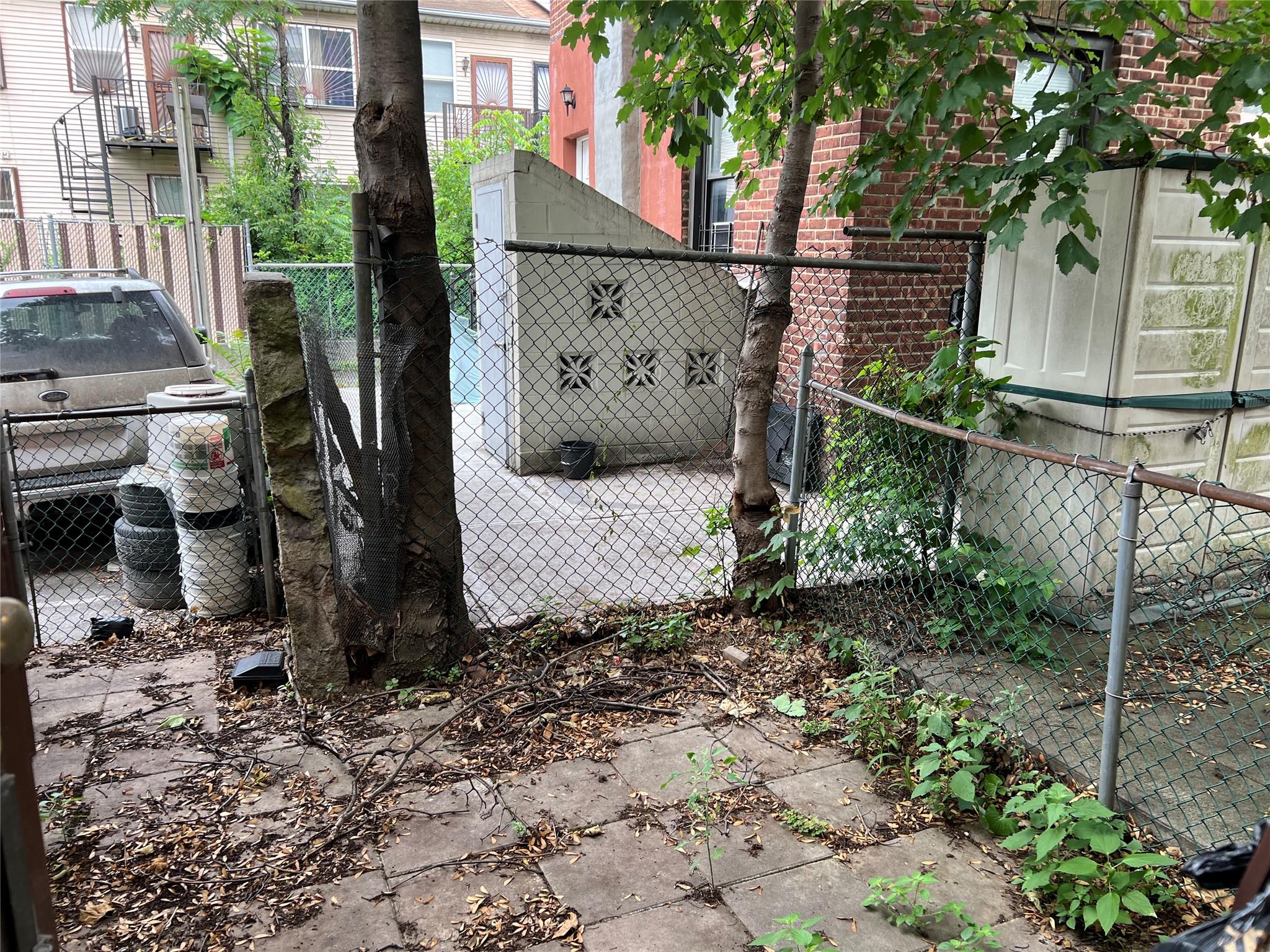 #8 photo, 107-04 Guy R Brewer Boulevard, Jamaica , NY 11433